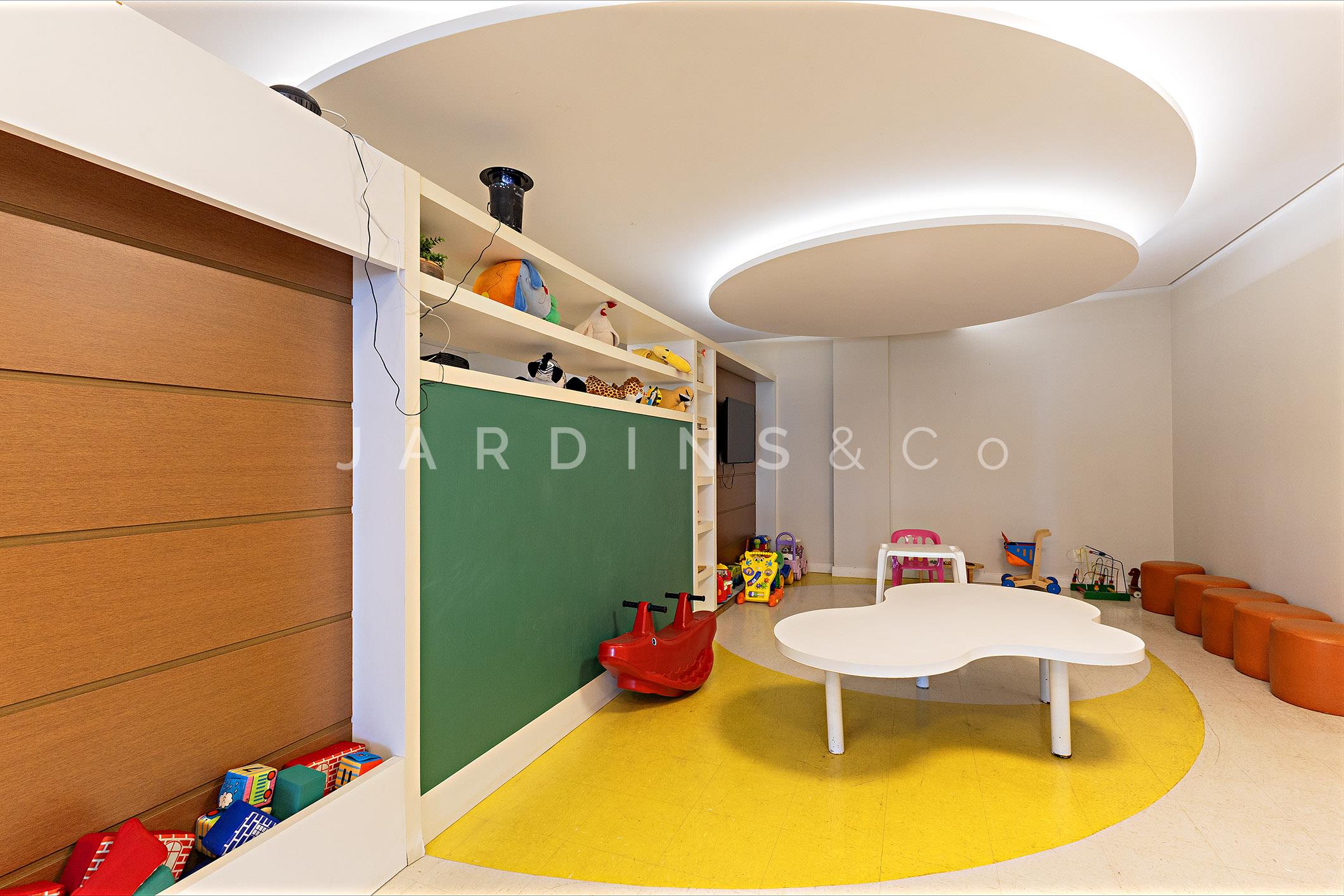 Apartamento no Paraíso