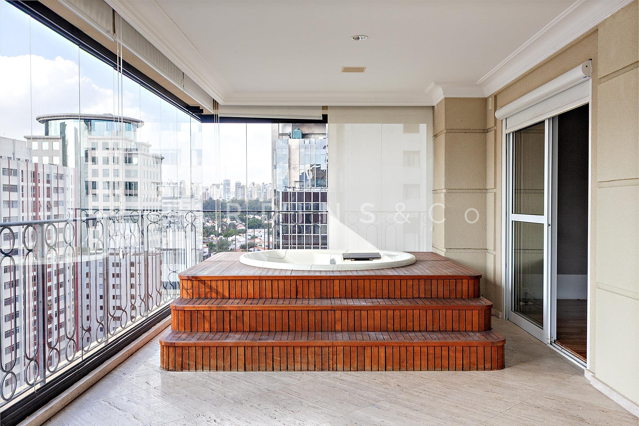 Apartamento no Itaim Bibi