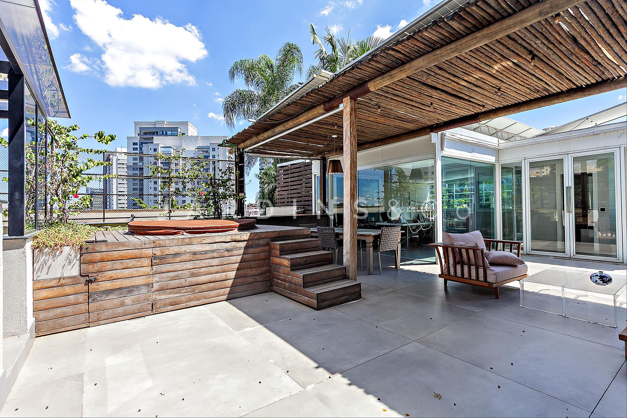 Casa em Condomínio no Cidade Jardim