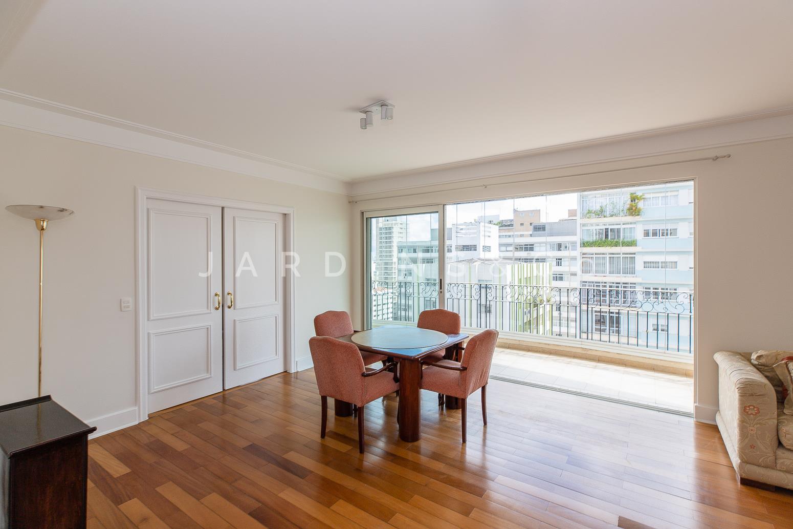 Apartamento no Jardim América