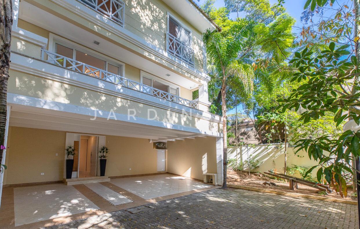 Casa em Condomínio no Campo Belo