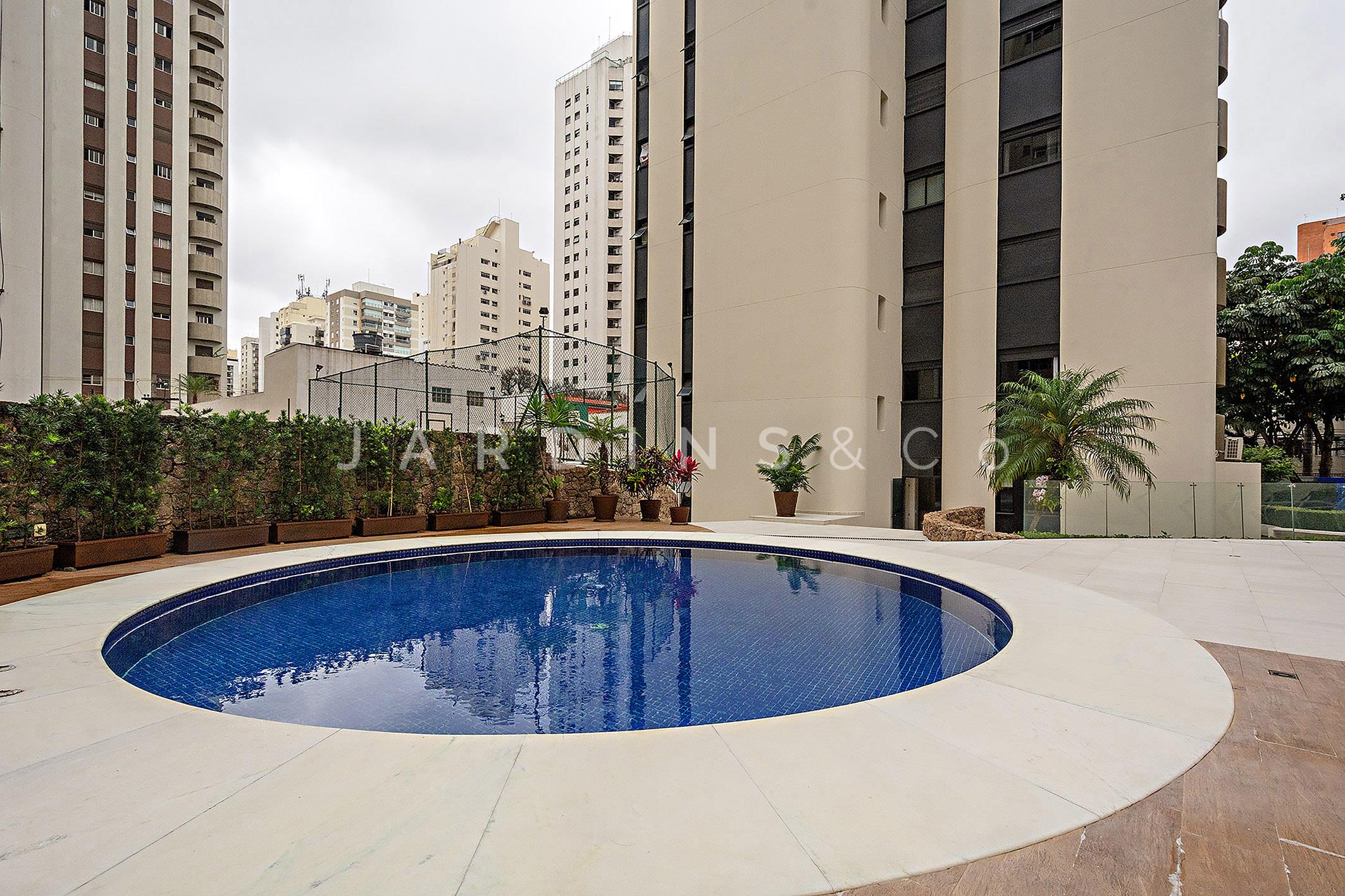 Apartamento no Indianópolis