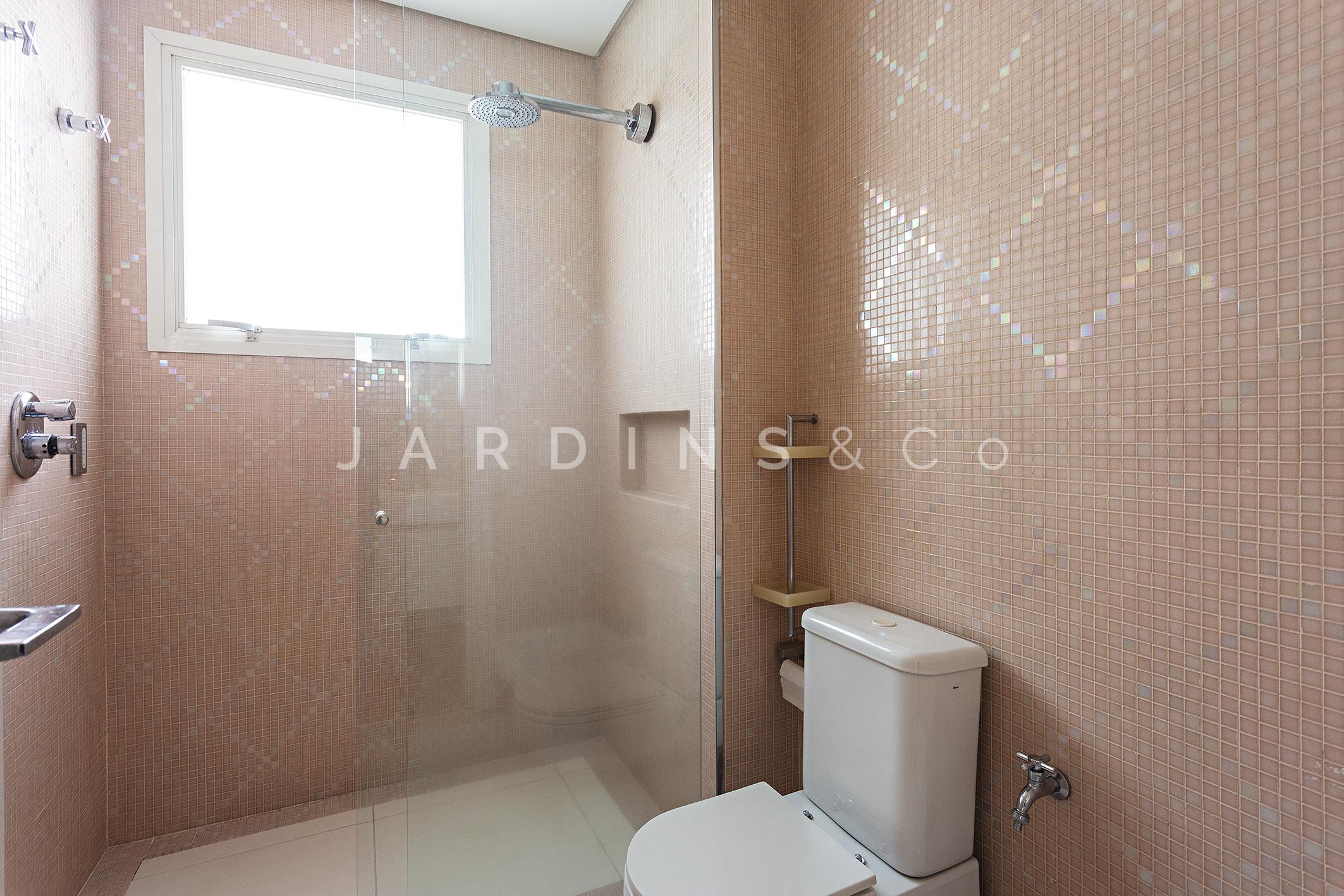 Apartamento no Paraíso