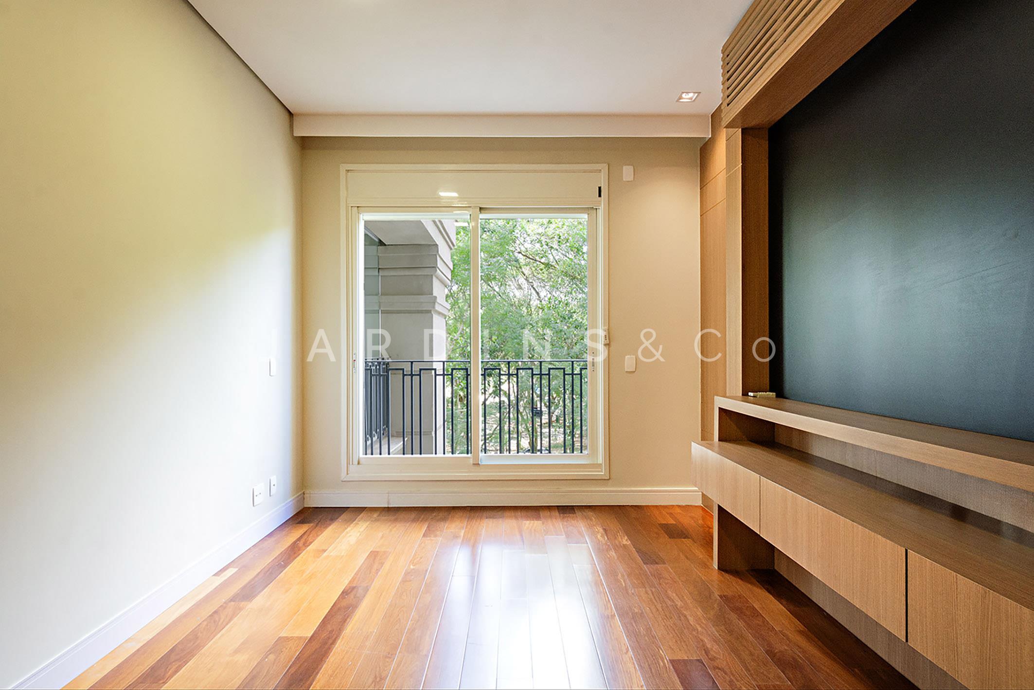 Apartamento no Paraíso