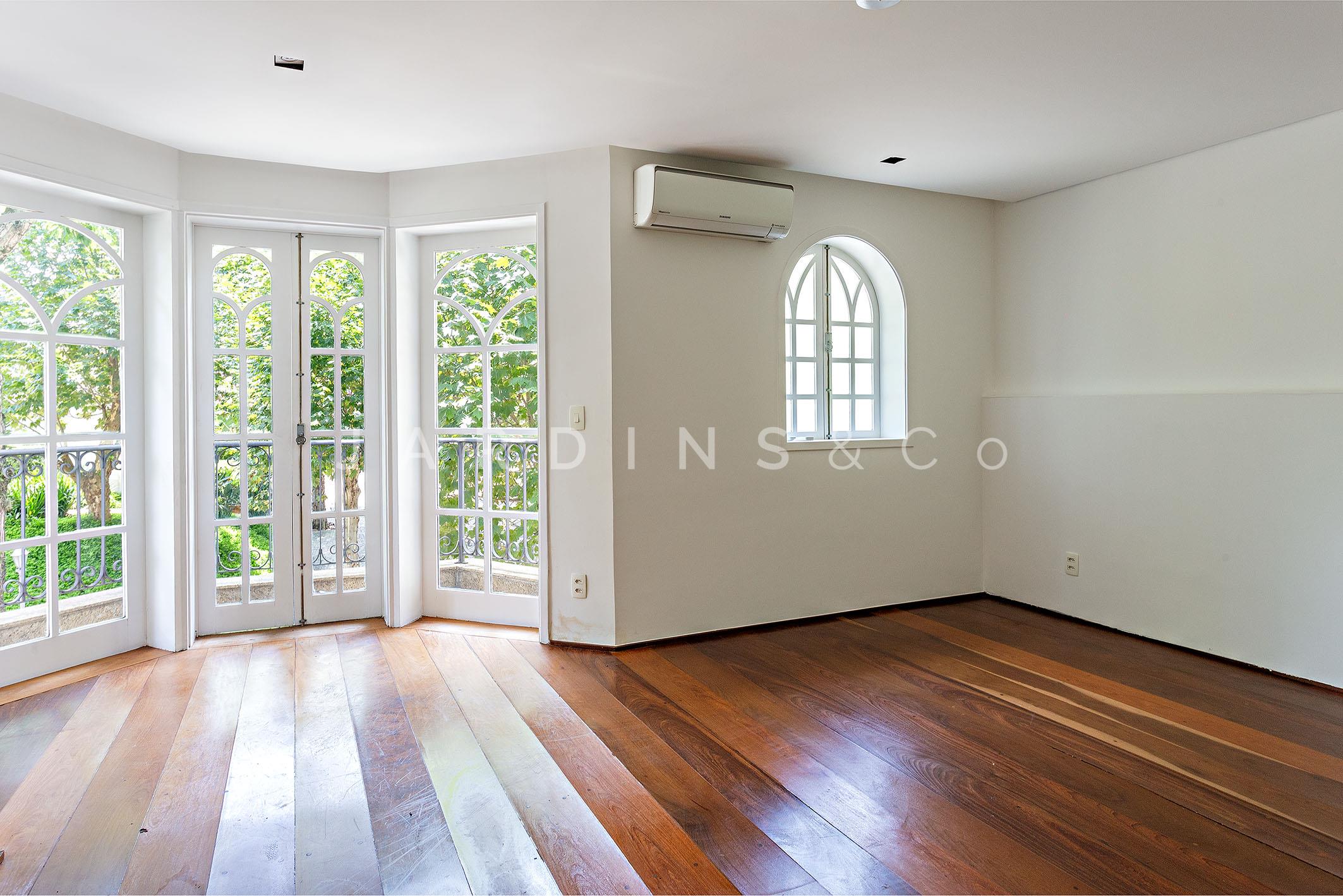 Casa em Condomínio no Jardim Panorama