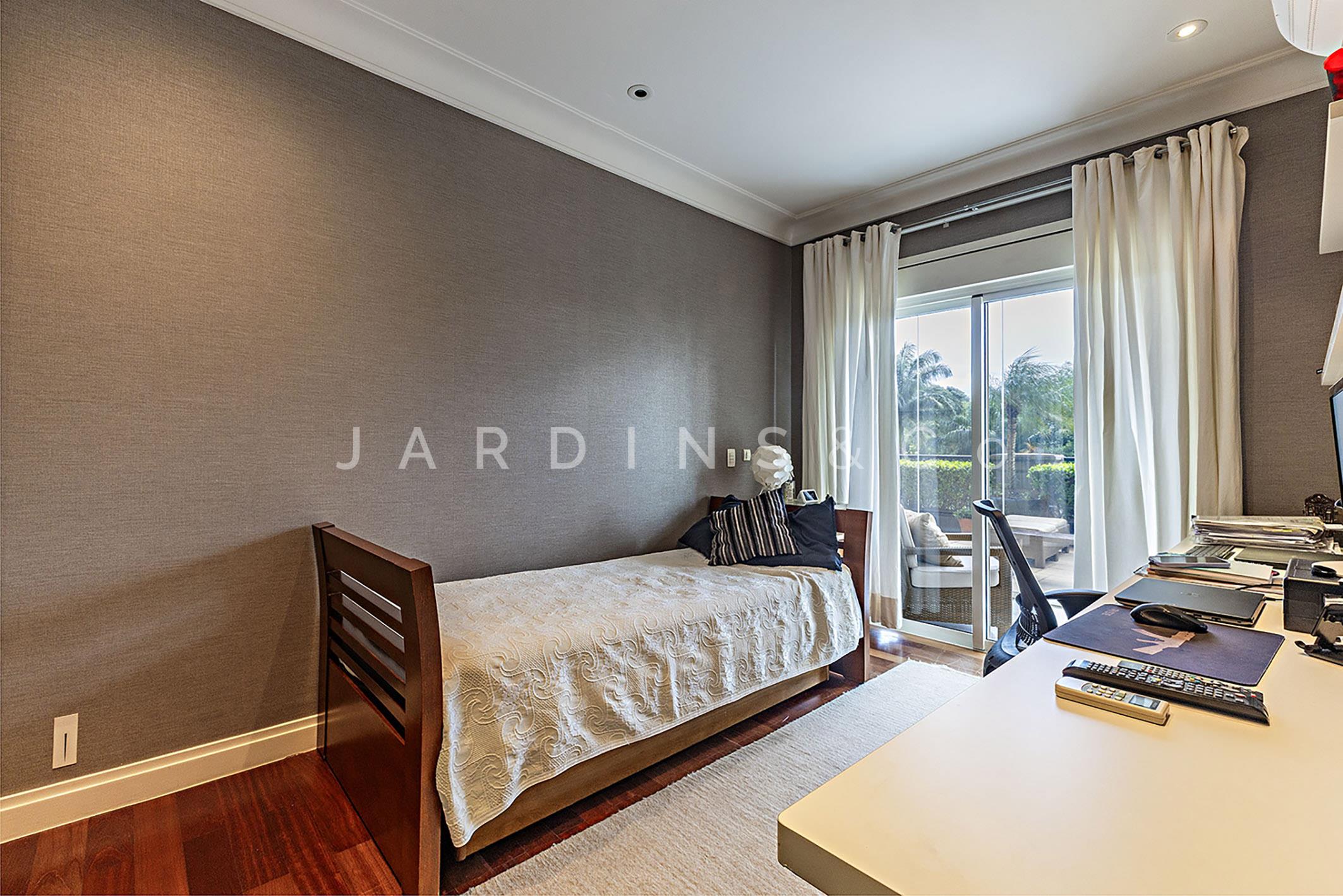 Apartamento no Paraíso