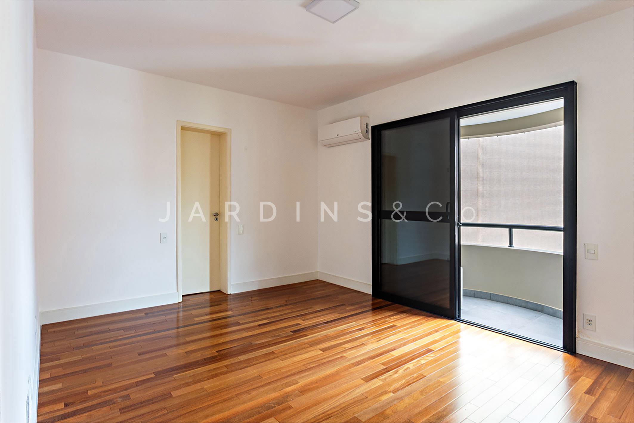 Apartamento no Moema