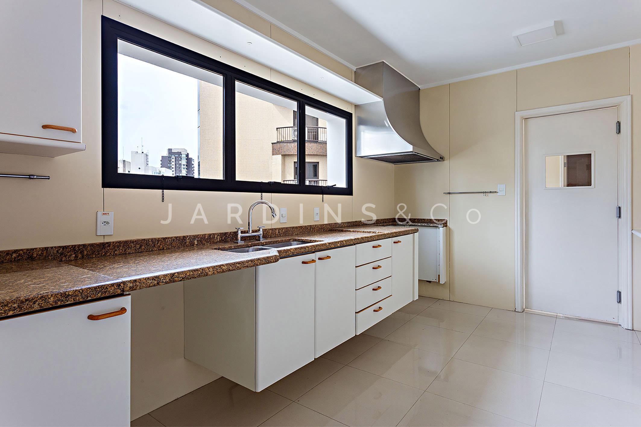 Apartamento no Moema