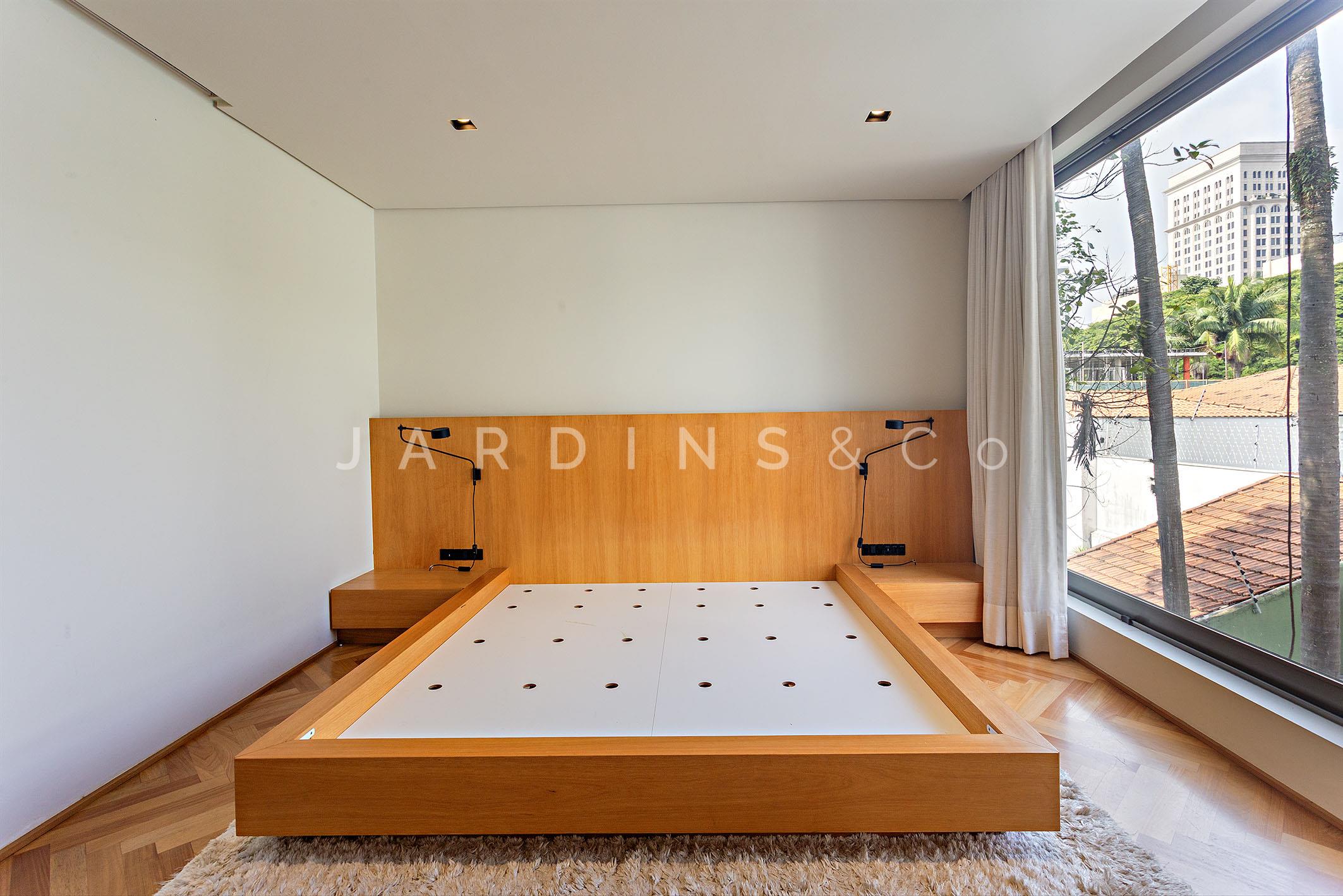 Casa em Condomínio no Jardim Europa