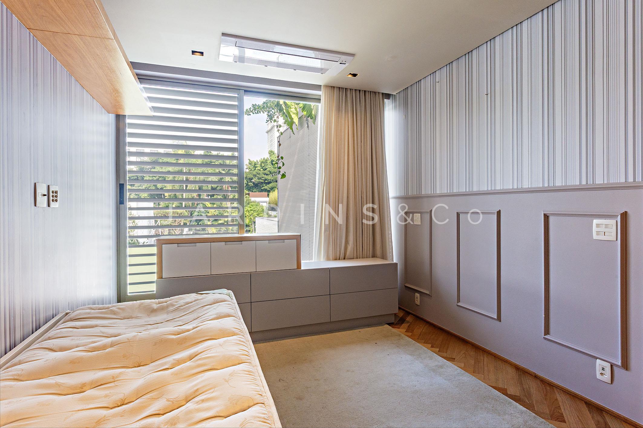 Casa em Condomínio no Jardim Europa