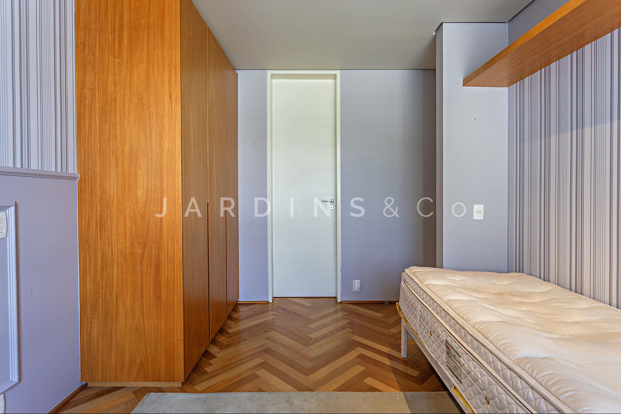 Casa em Condomínio no Jardim Europa