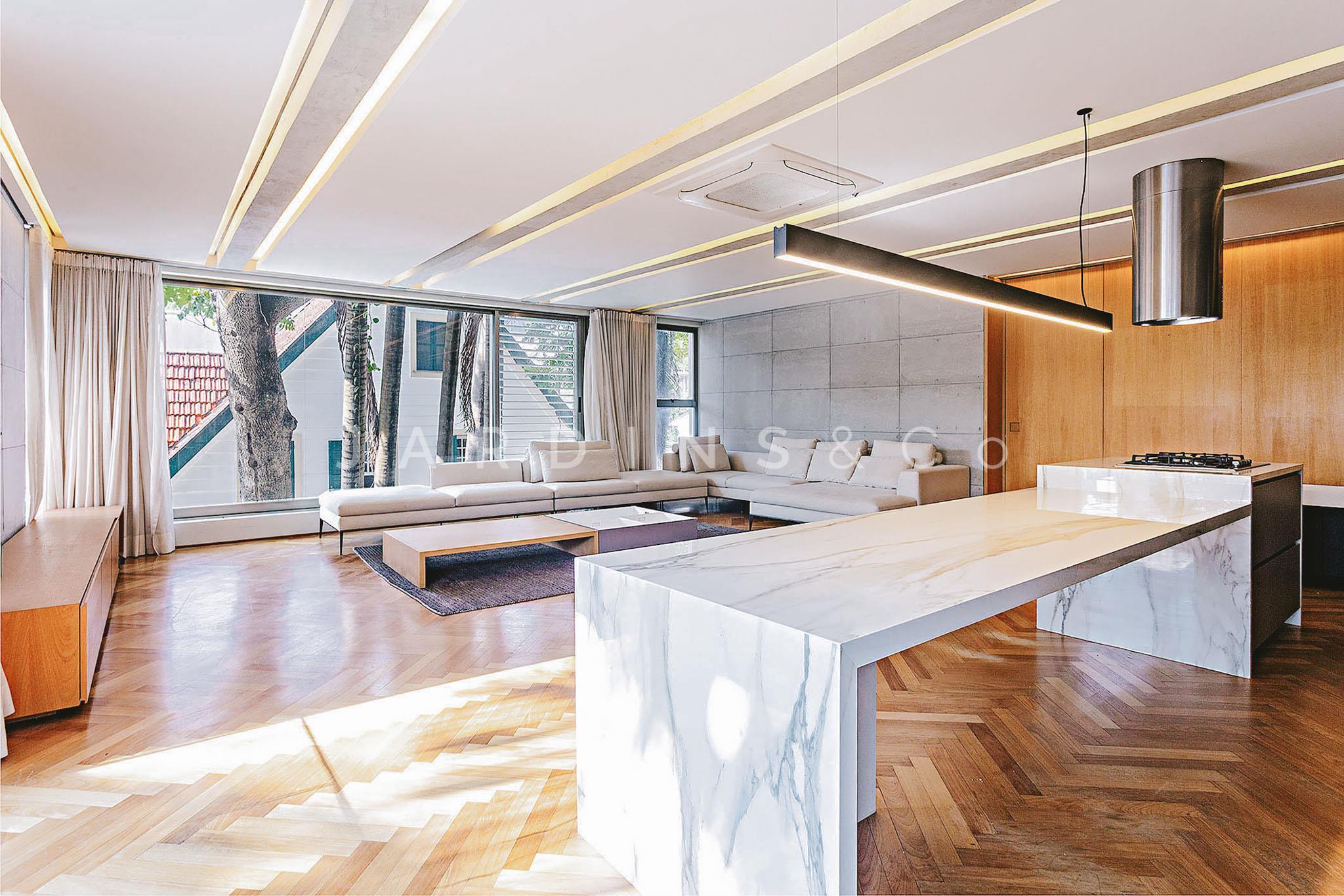 Cobertura no Jardim Europa