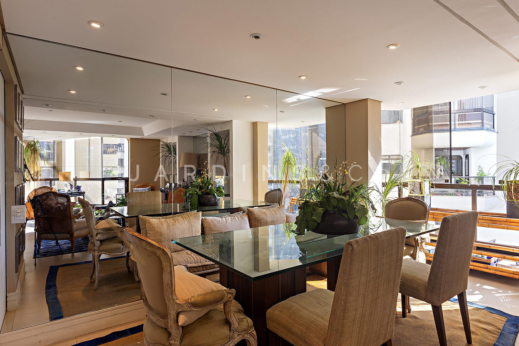 Apartamento no Itaim Bibi