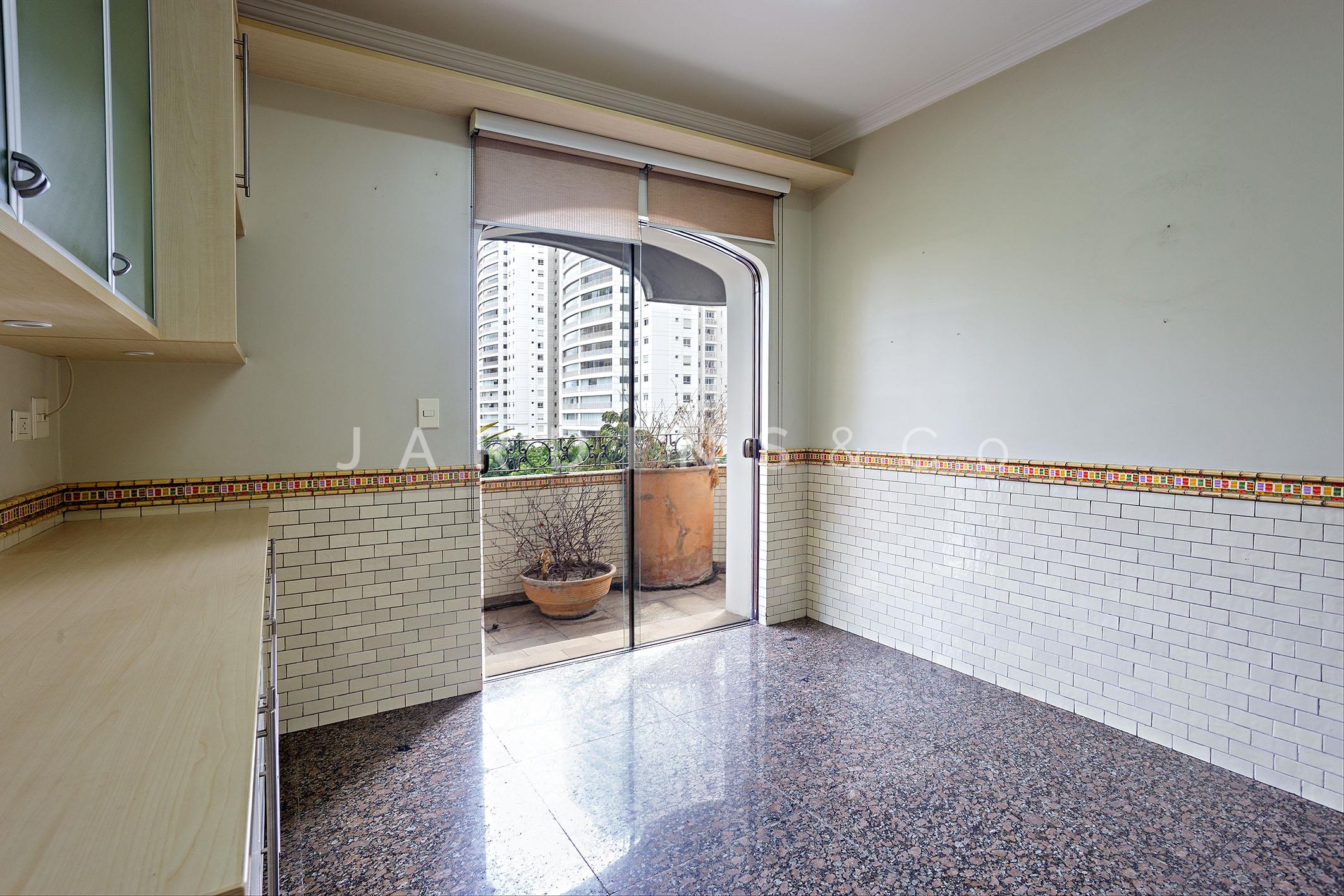 Apartamento no Alto de Pinheiros