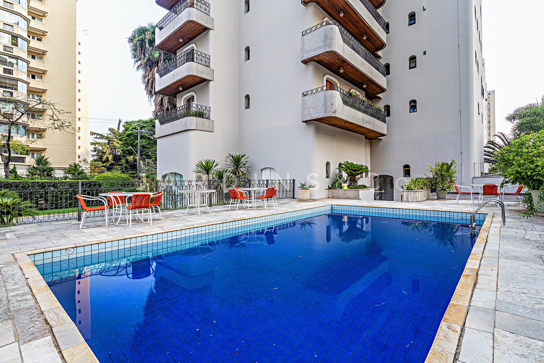 Apartamento no Alto de Pinheiros