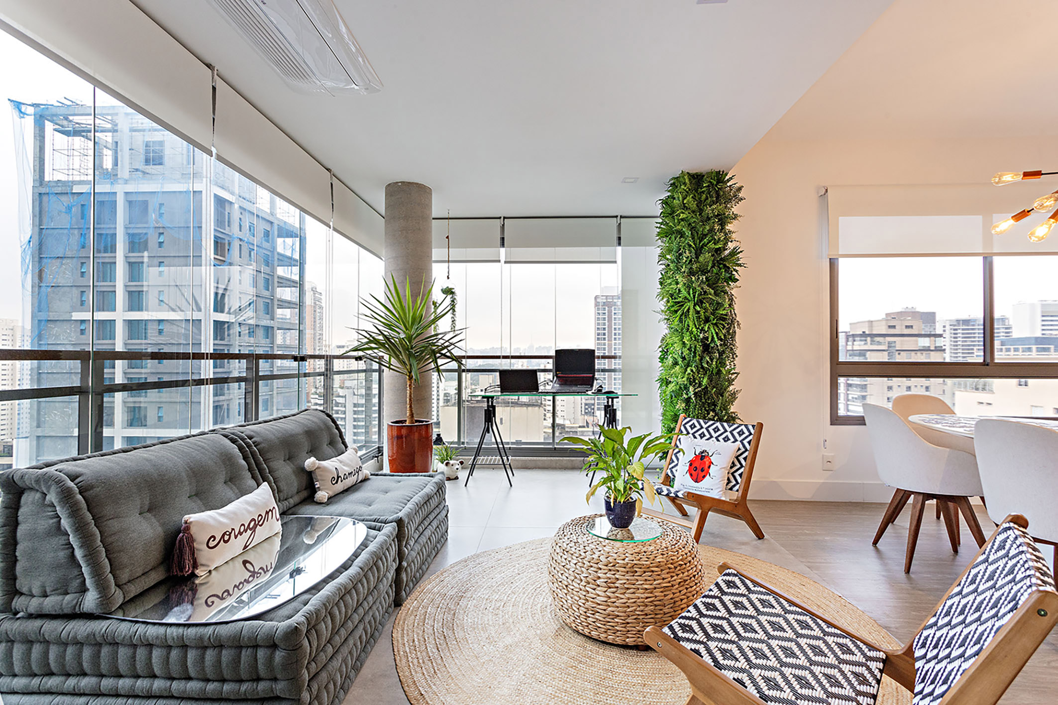 Apartamento no Indianópolis