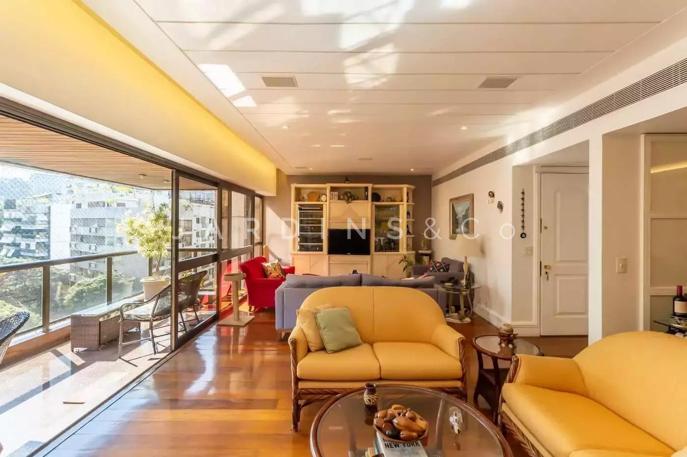 Apartamento no Lagoa
