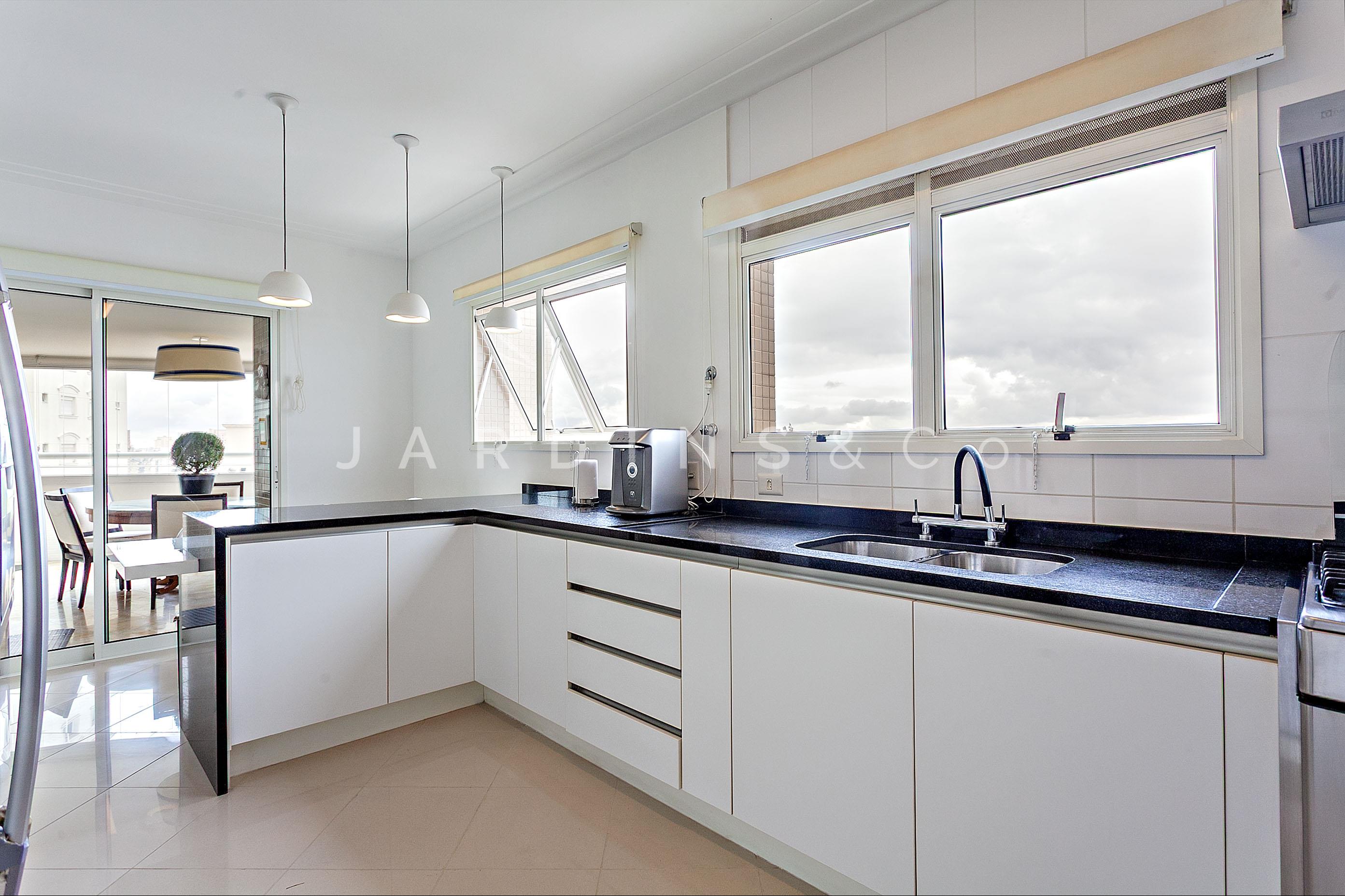 Apartamento no Paraíso
