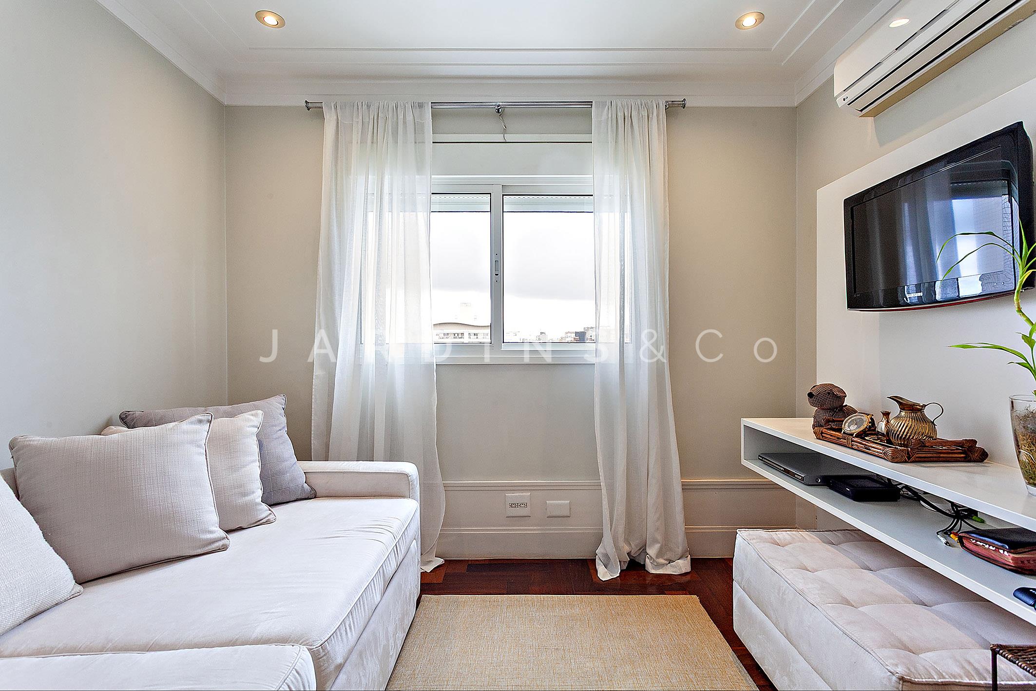 Apartamento no Paraíso