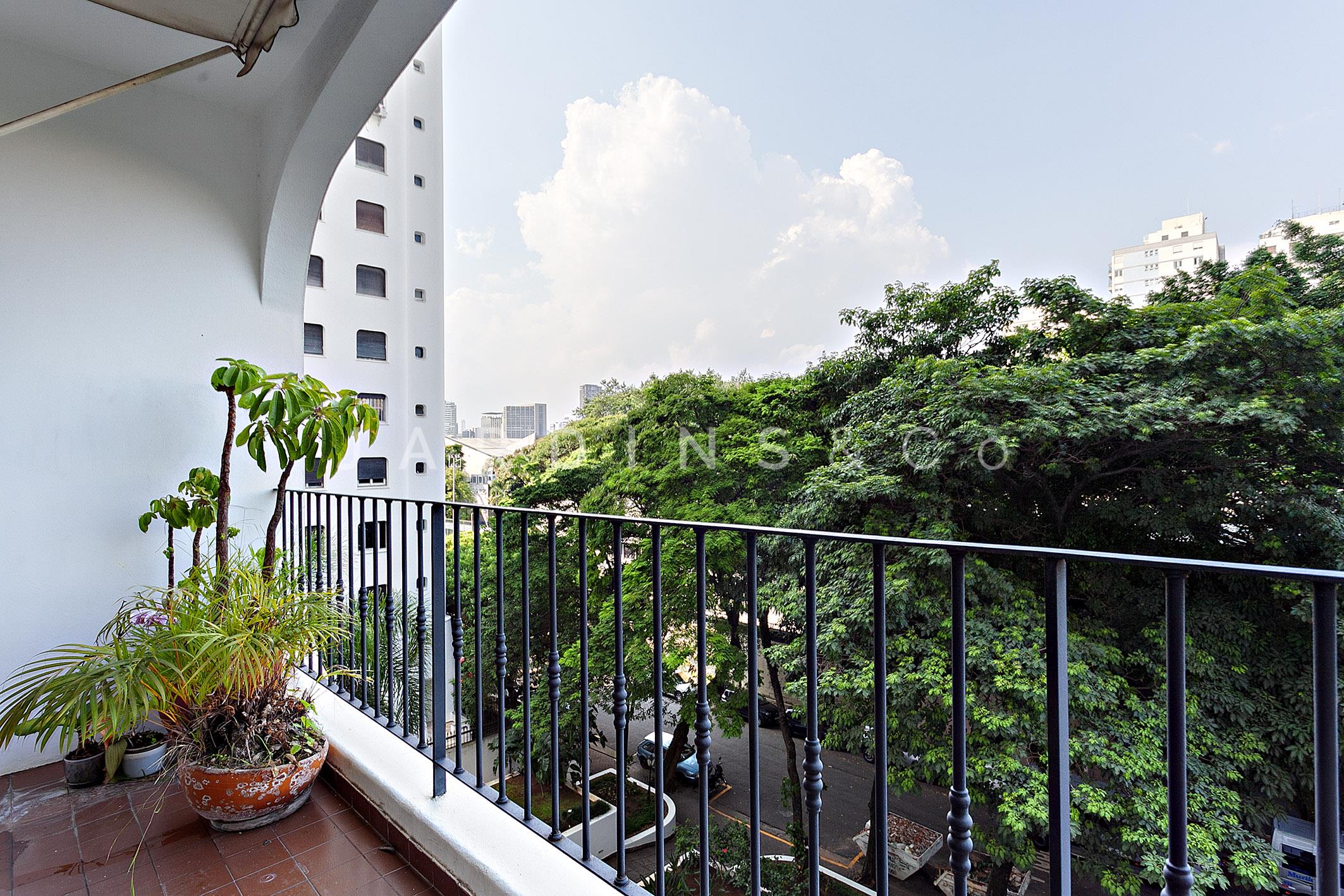 Apartamento no Jardim Europa