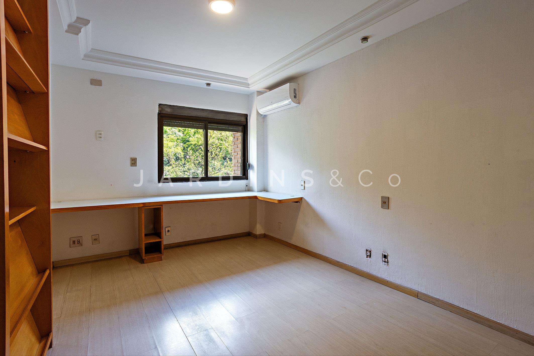 Apartamento no Jardim Europa