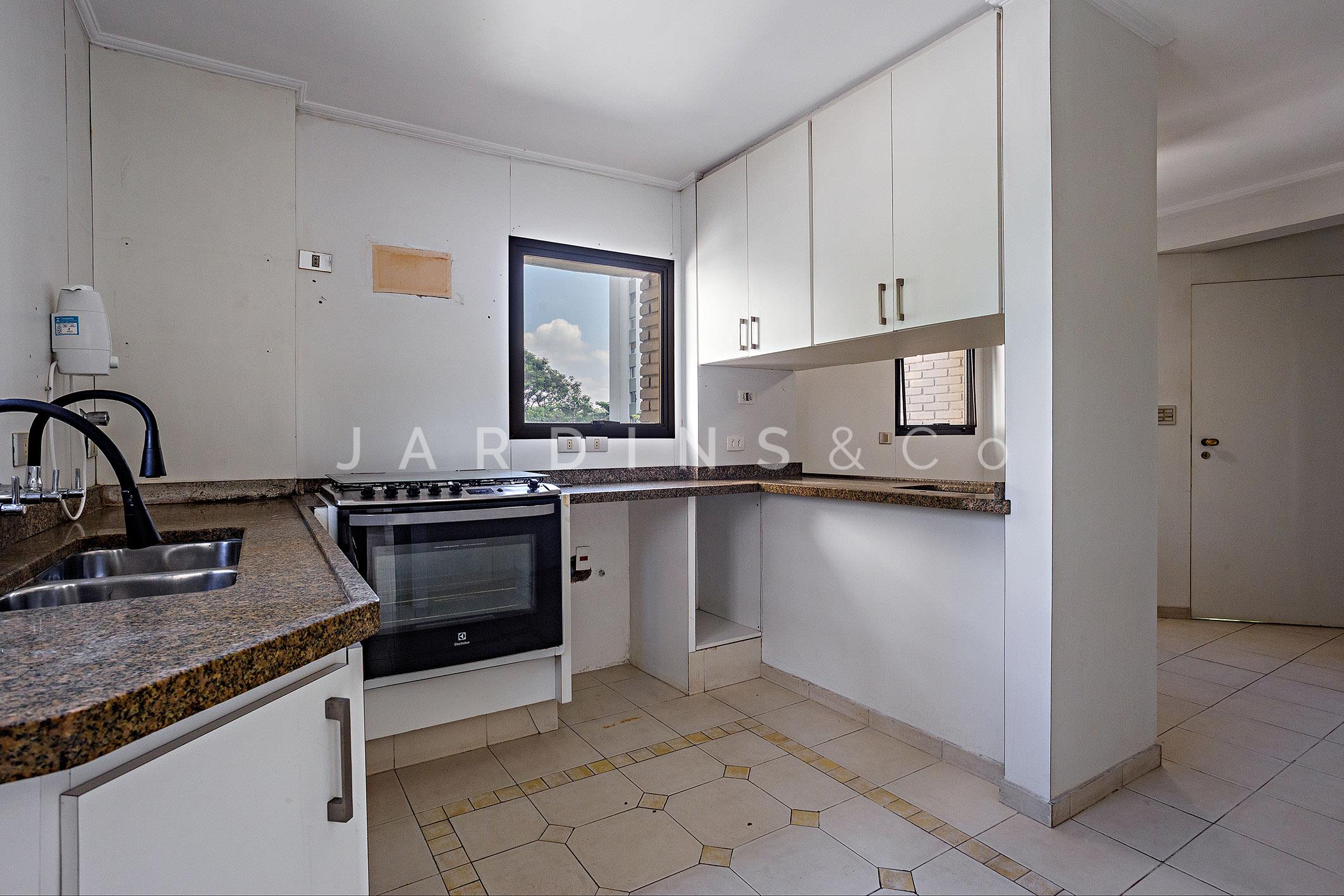 Apartamento no Jardim Europa