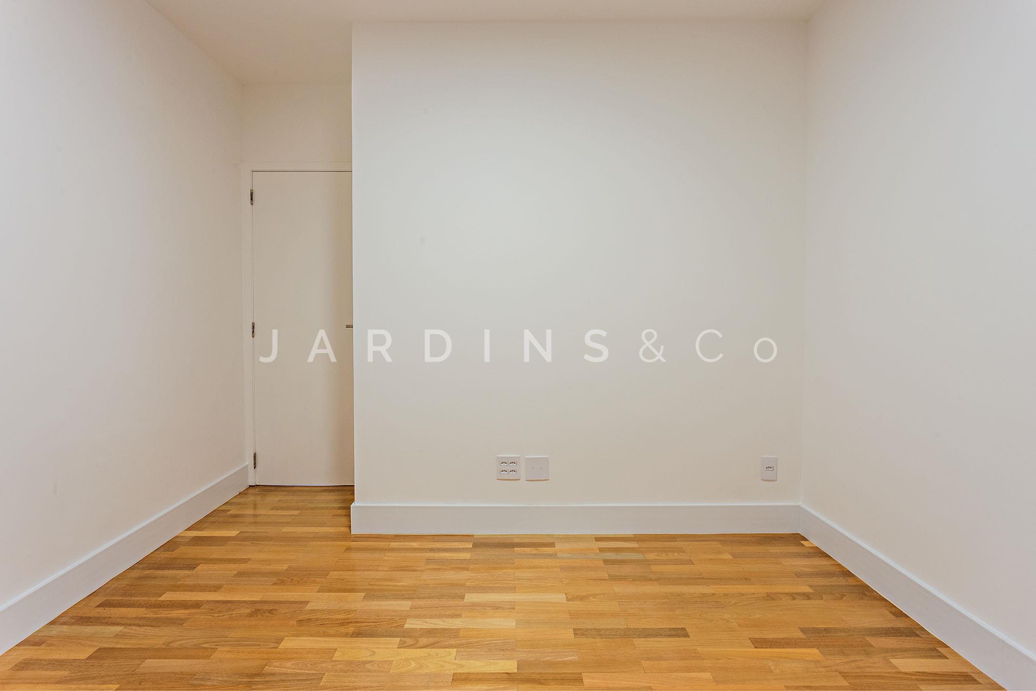 Apartamento no Paraíso