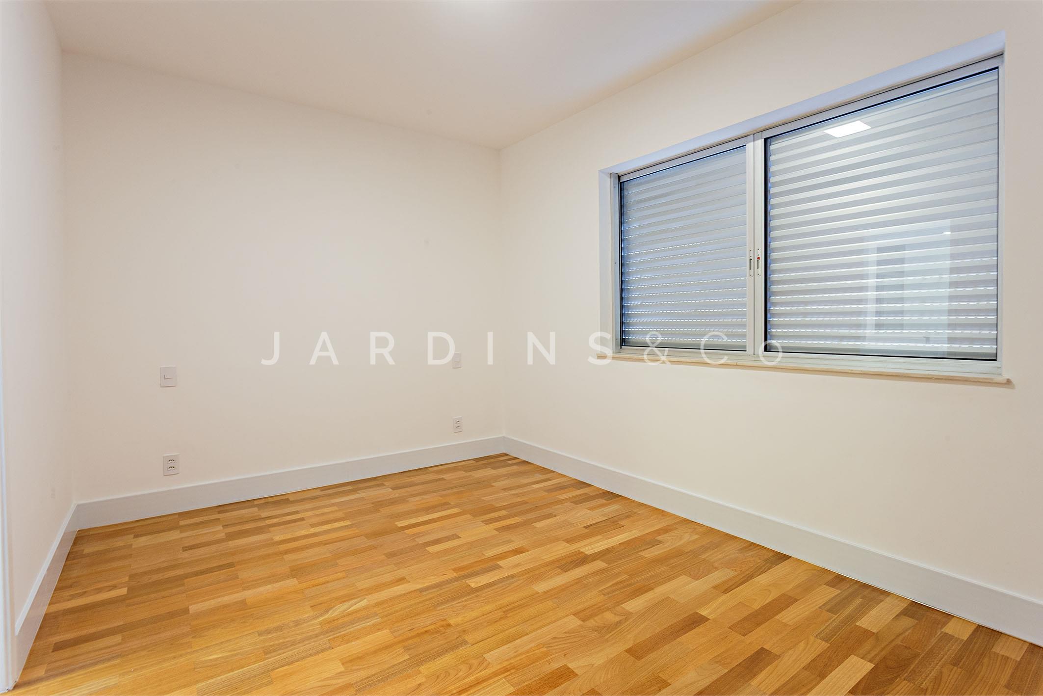 Apartamento no Paraíso