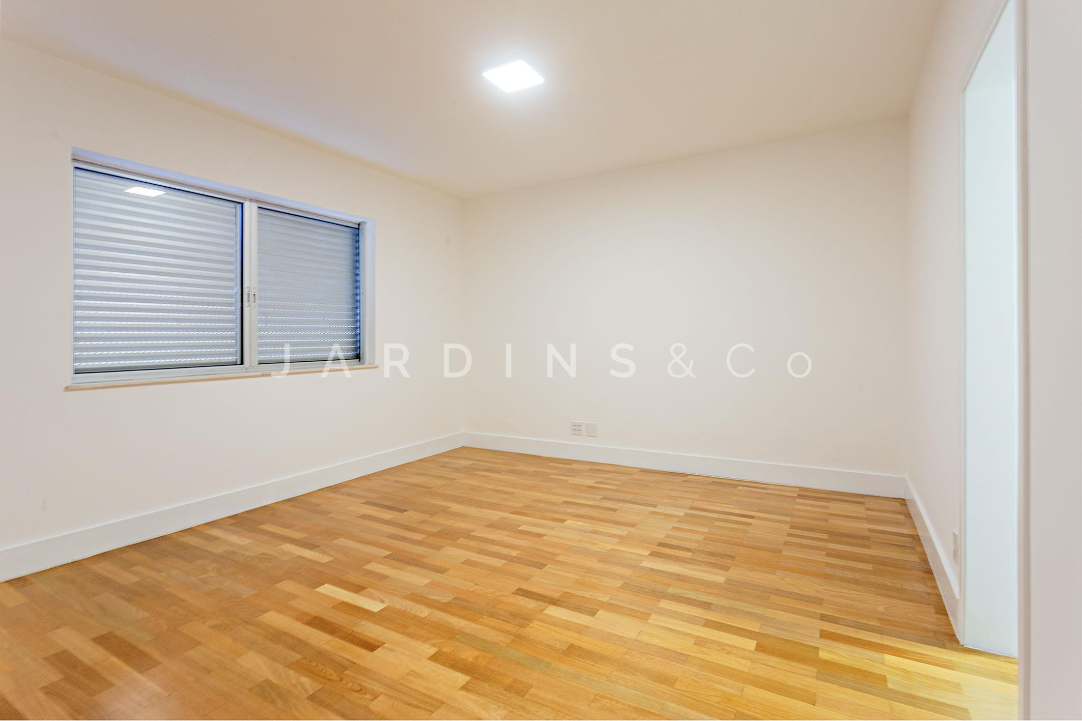 Apartamento no Paraíso