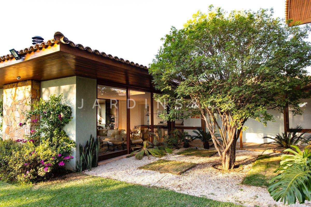 Casa em Condomínio no Chácara Jaraguá