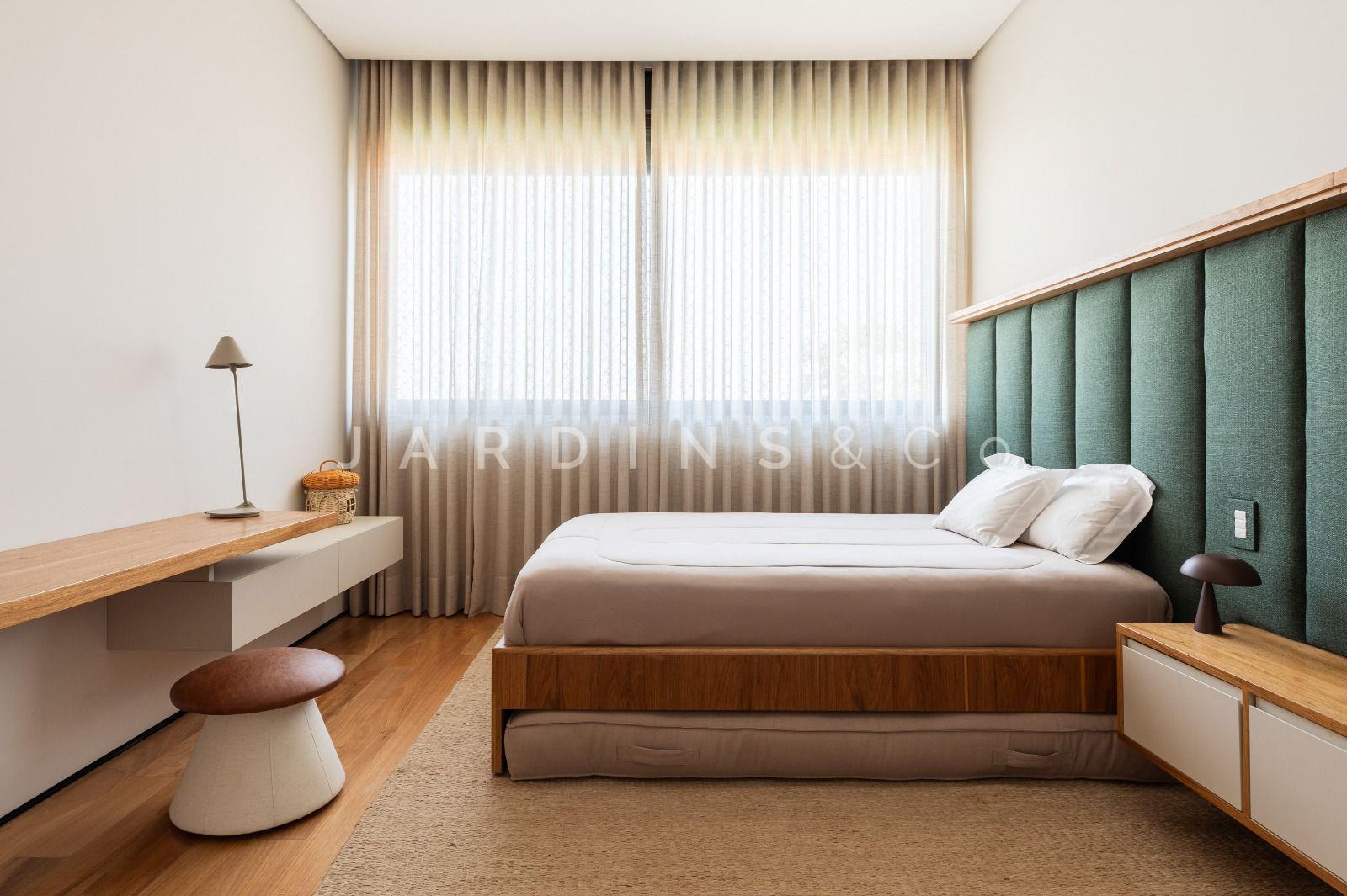 Casa em Condomínio no Chácara Jaraguá