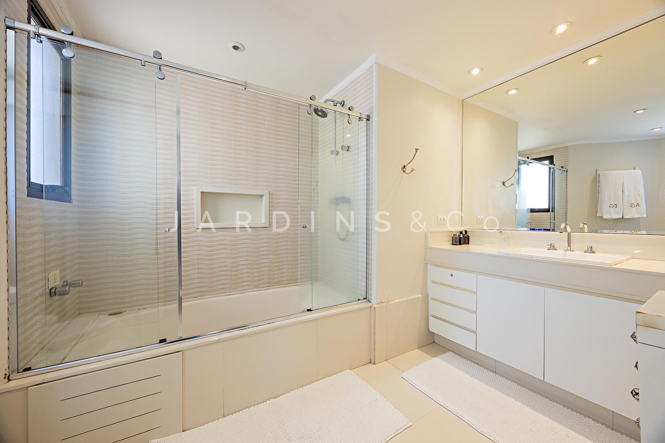 Apartamento no Moema