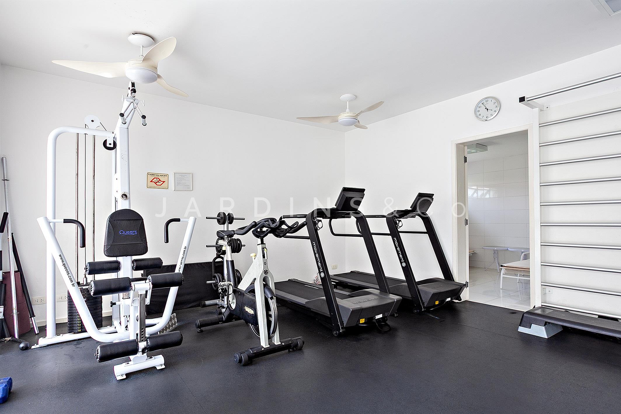 Apartamento no Moema Pássaros
