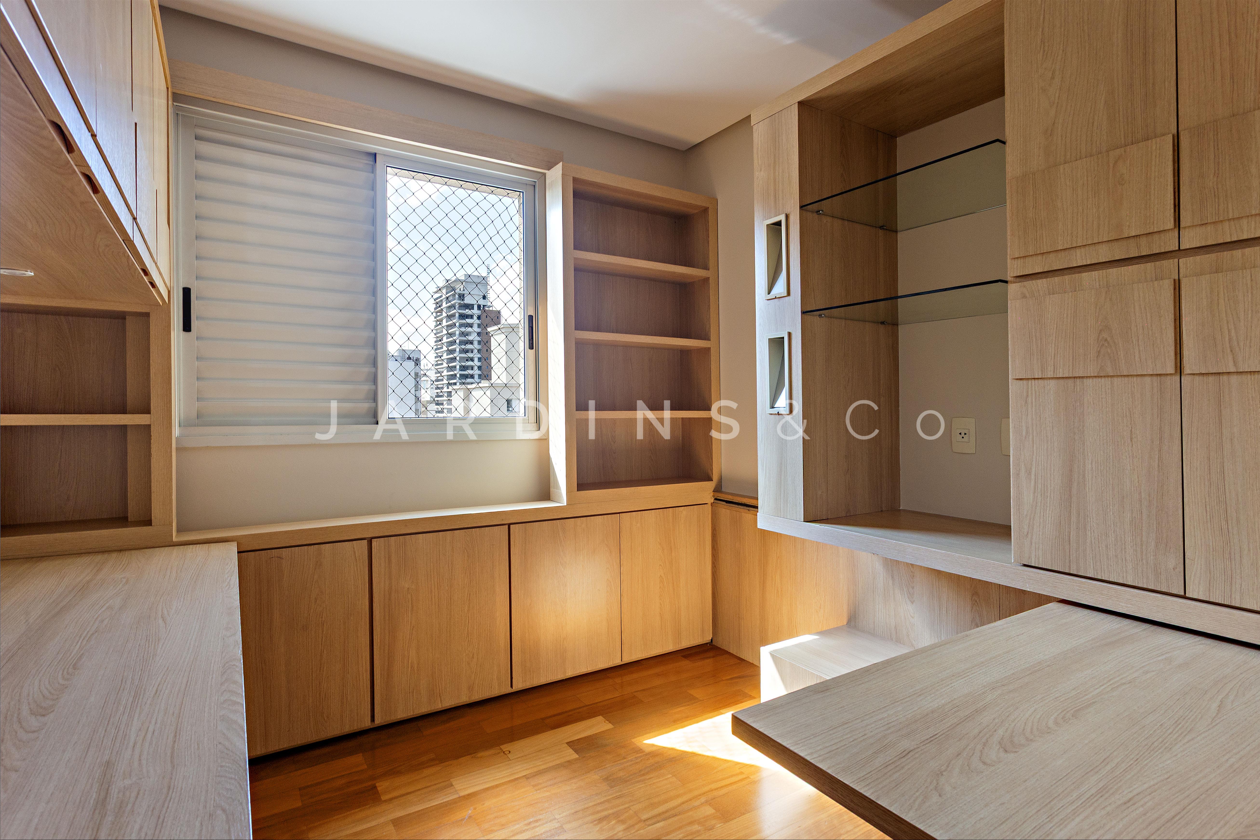Apartamento no Paraíso
