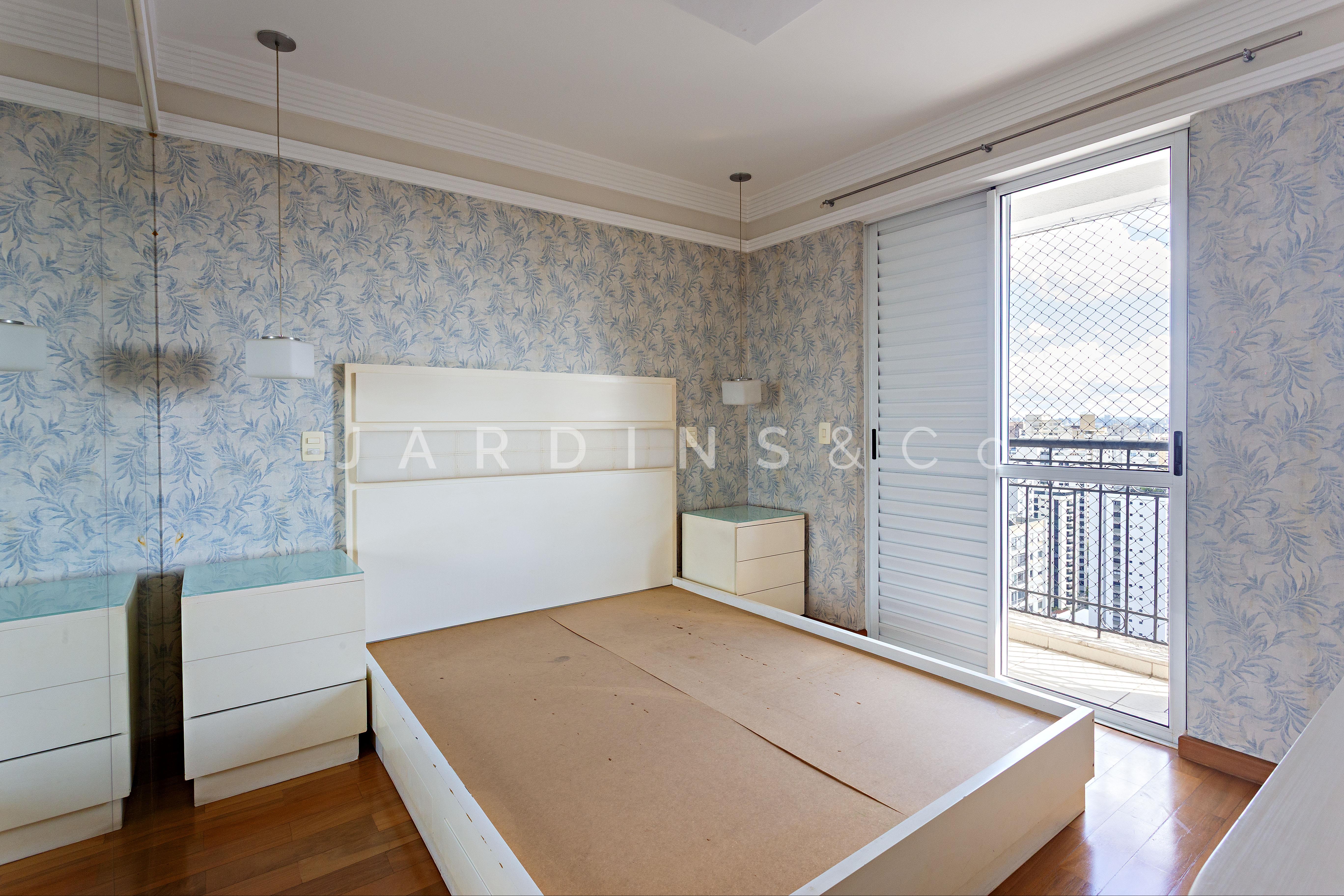 Apartamento no Paraíso