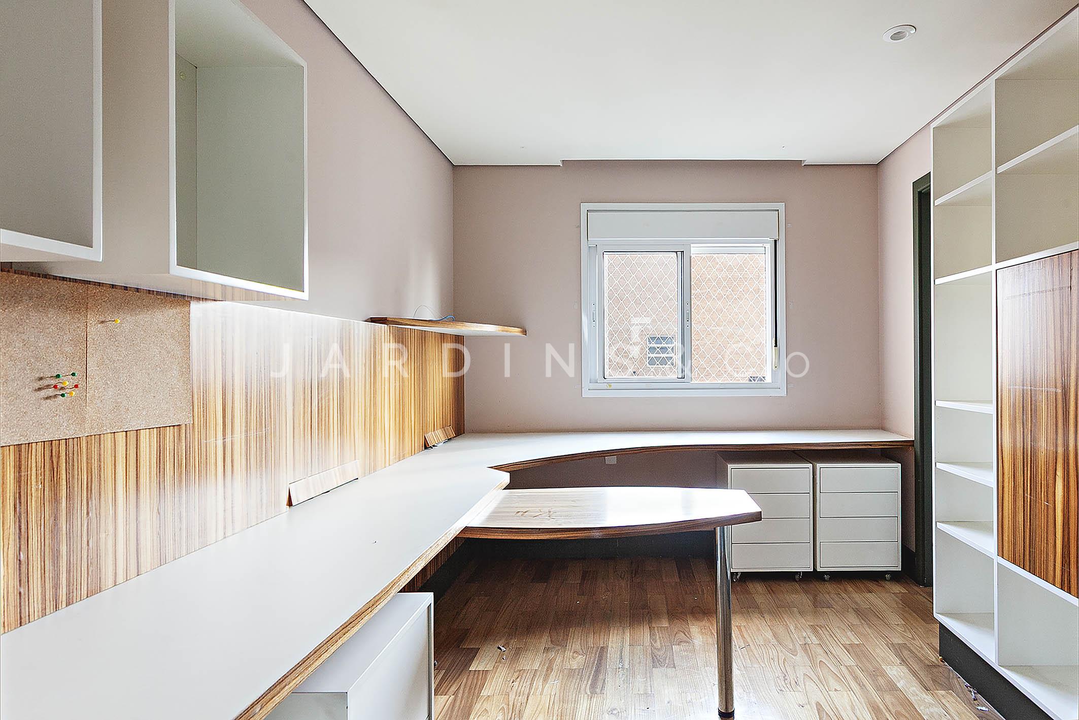 Apartamento no Alto de Pinheiros