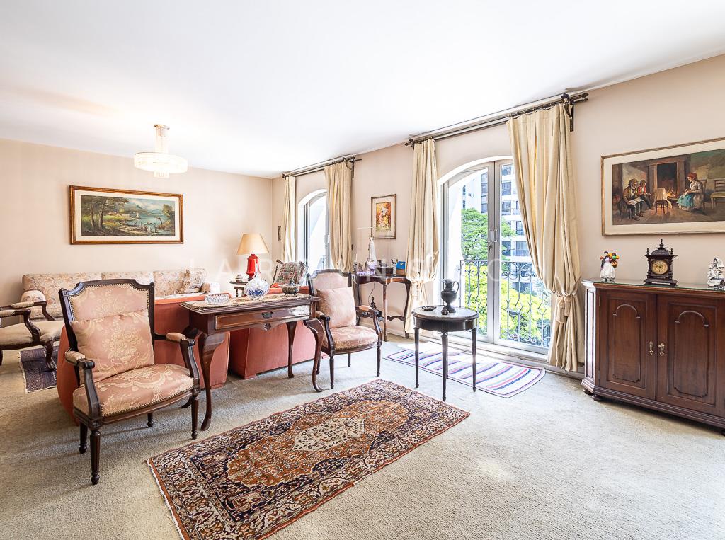 Apartamento no Jardim Paulista