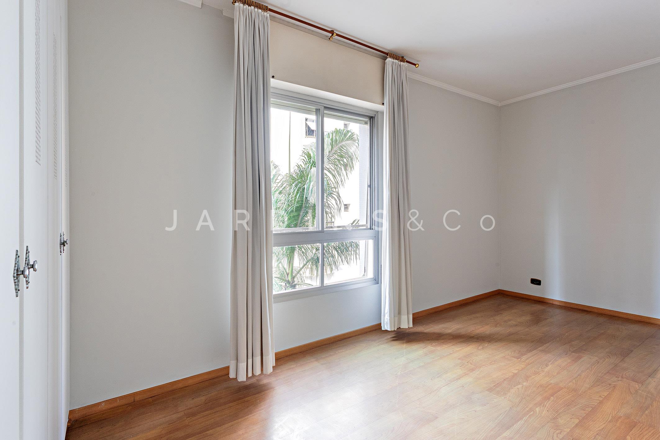Apartamento no Moema Pássaros