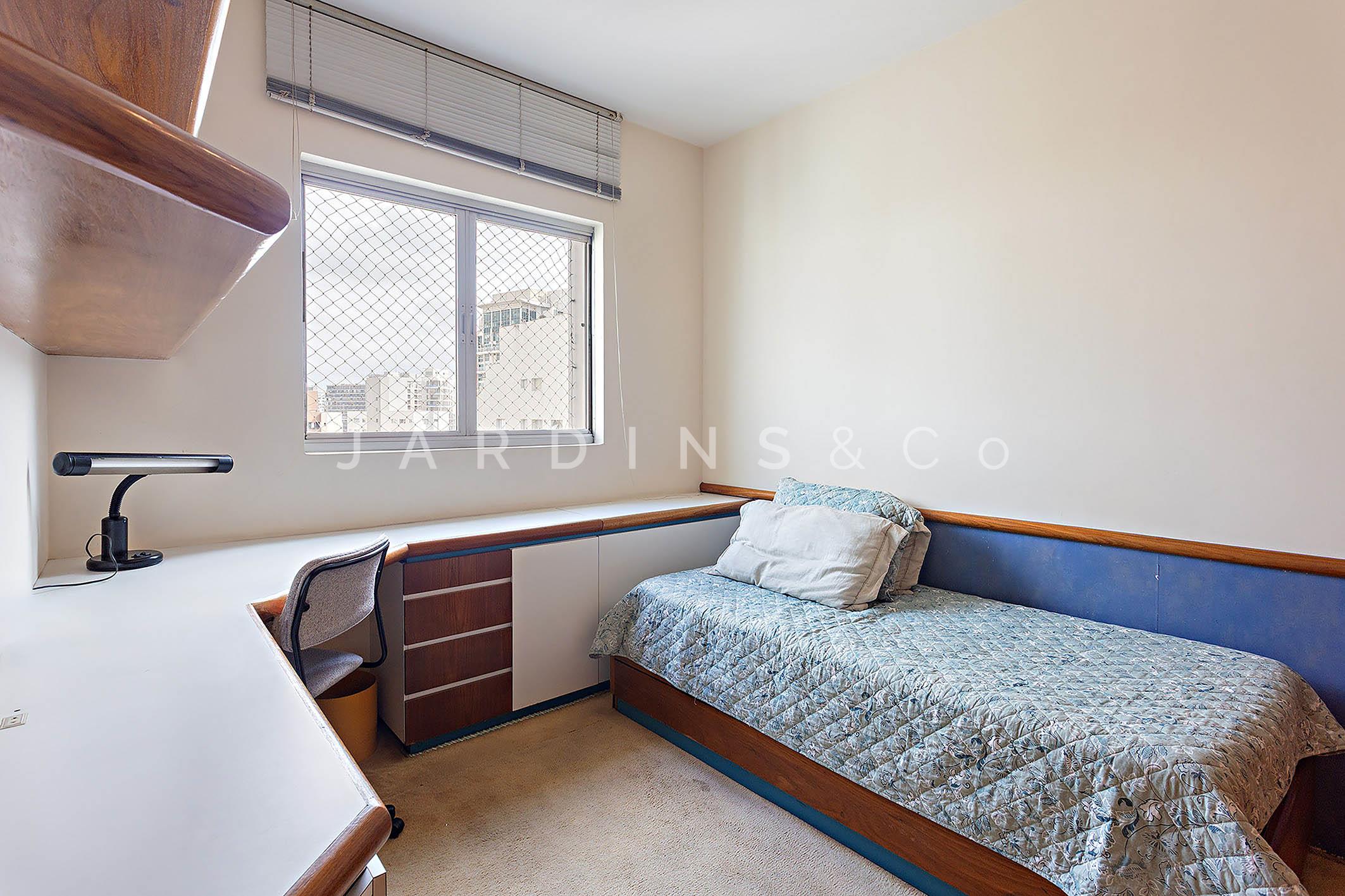 Apartamento no Moema Pássaros