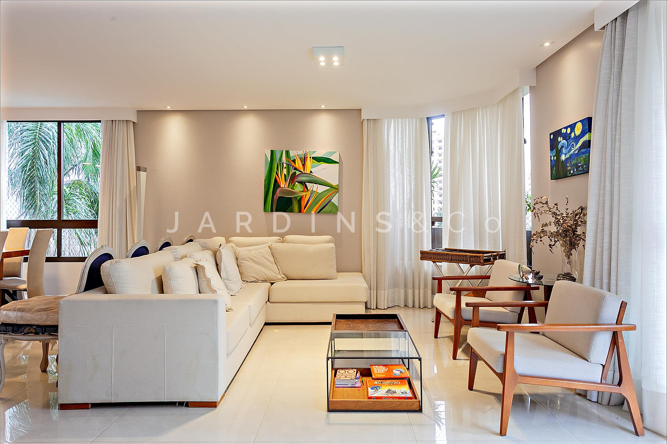 Apartamento no Paraíso