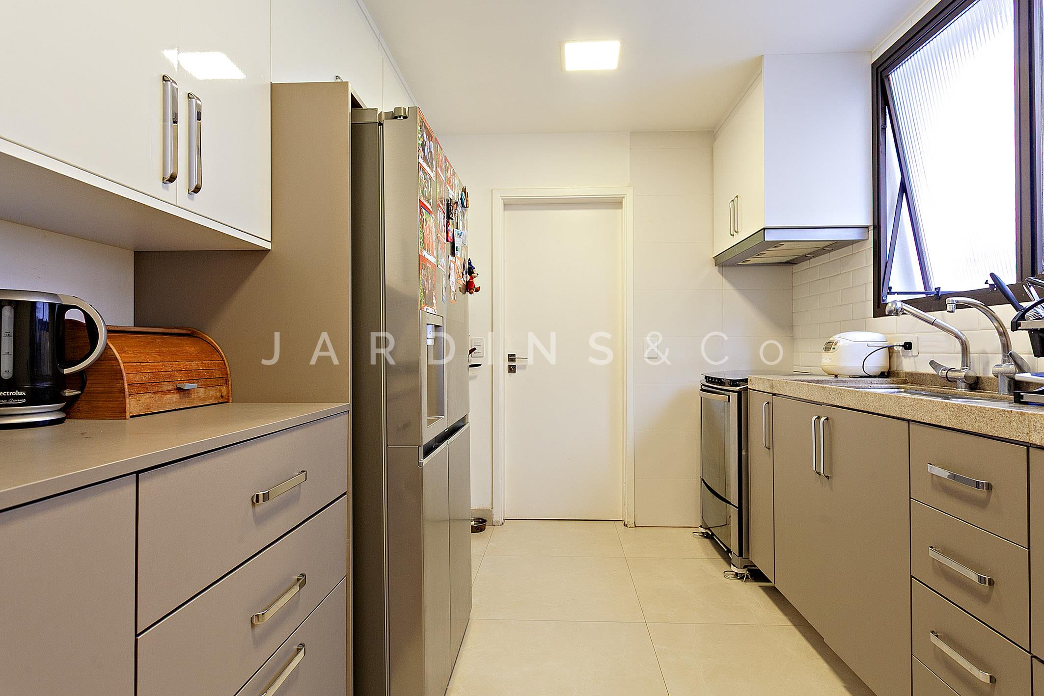 Apartamento no Paraíso