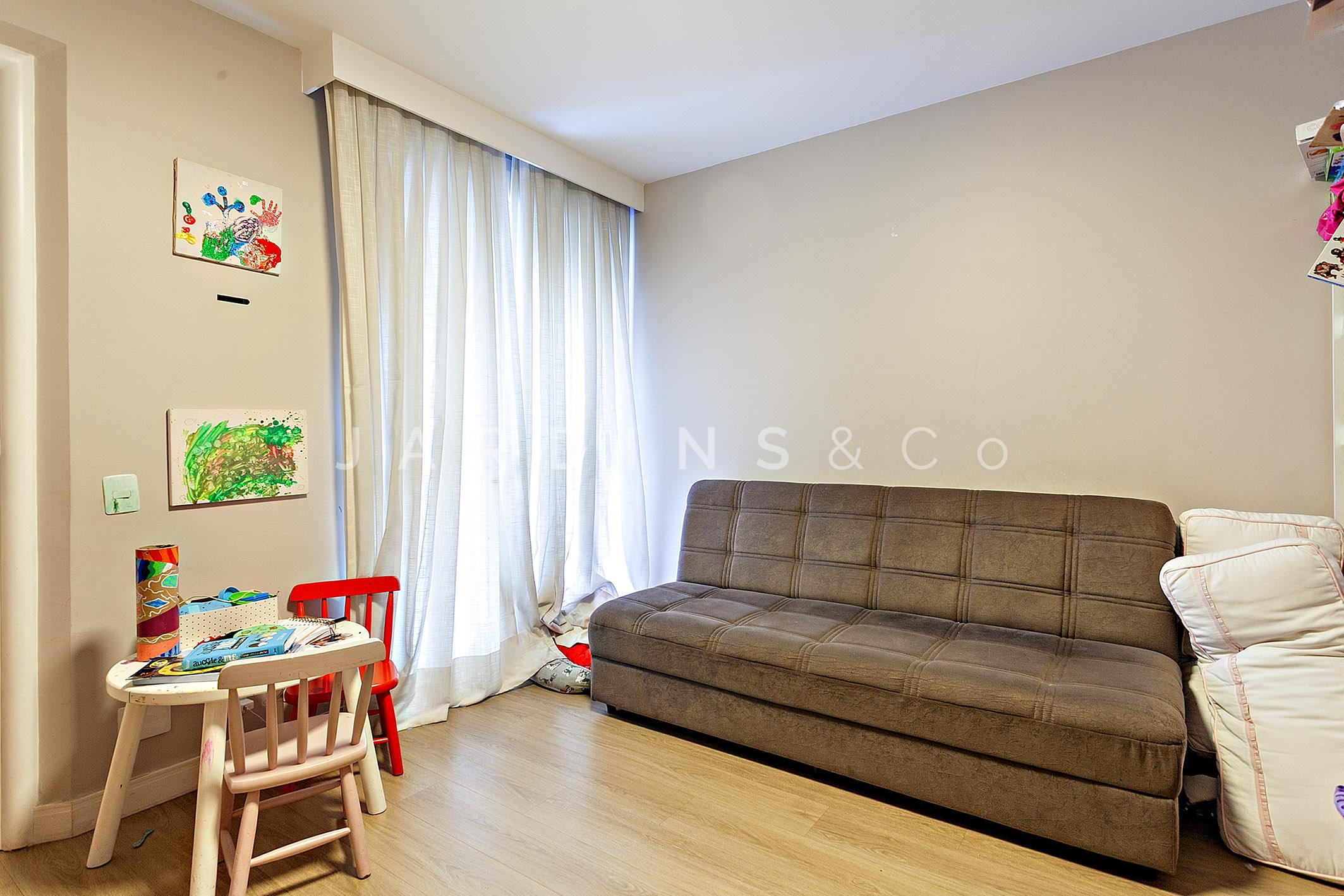 Apartamento no Paraíso
