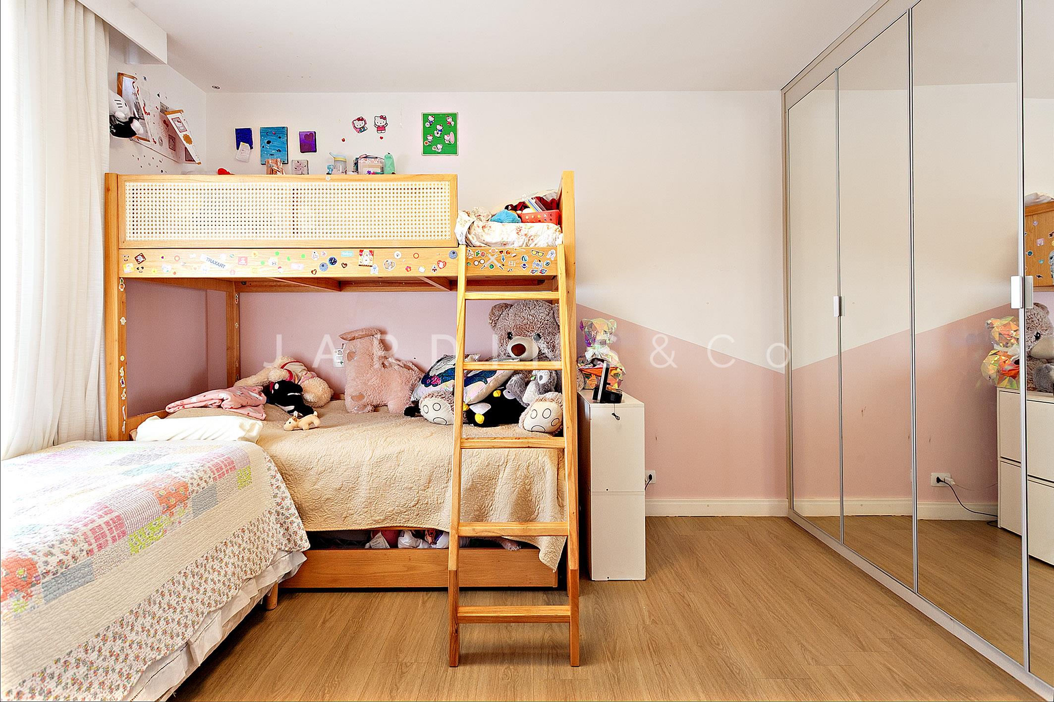 Apartamento no Paraíso