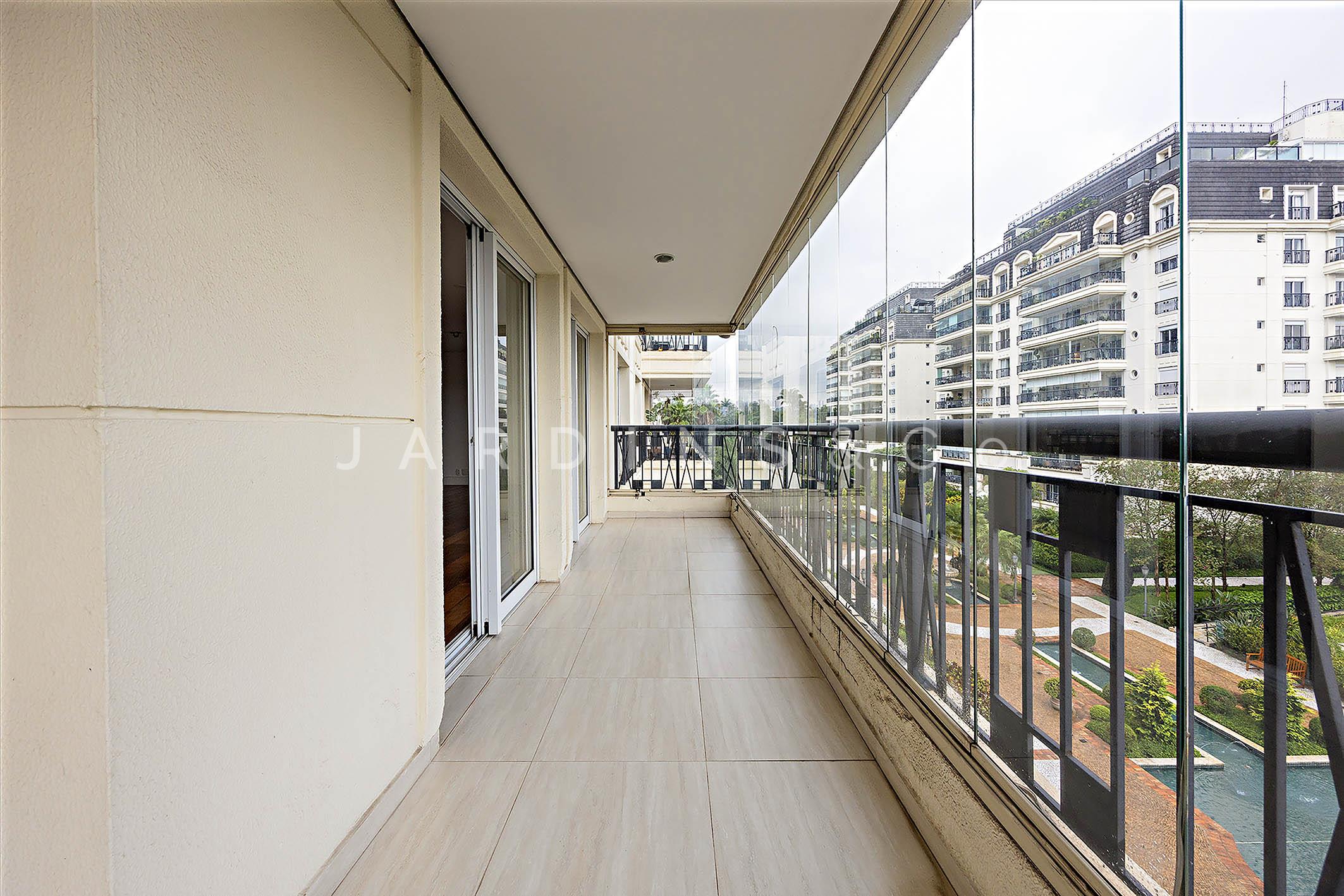 Apartamento no Alto de Pinheiros