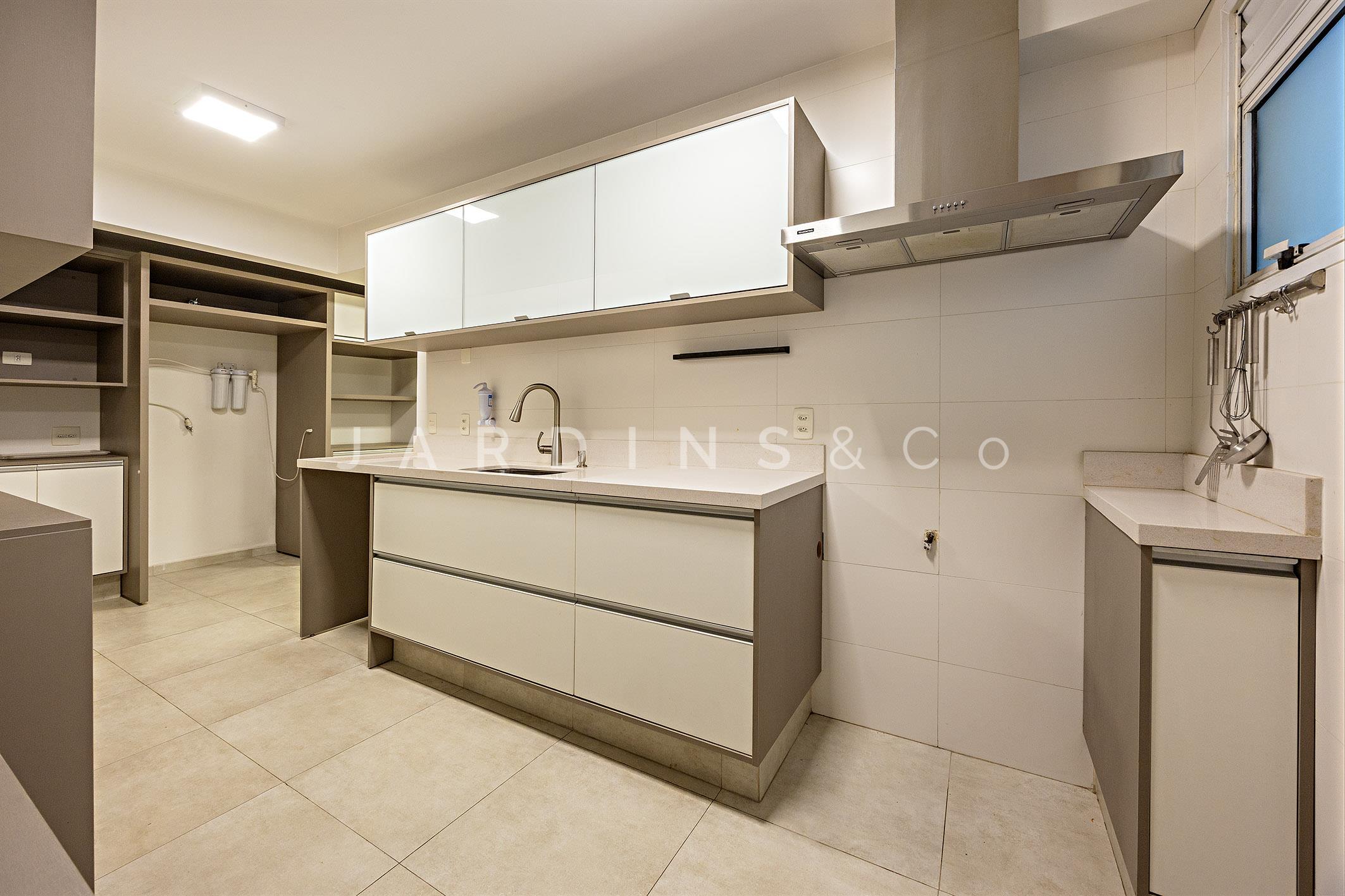 Apartamento no Alto de Pinheiros