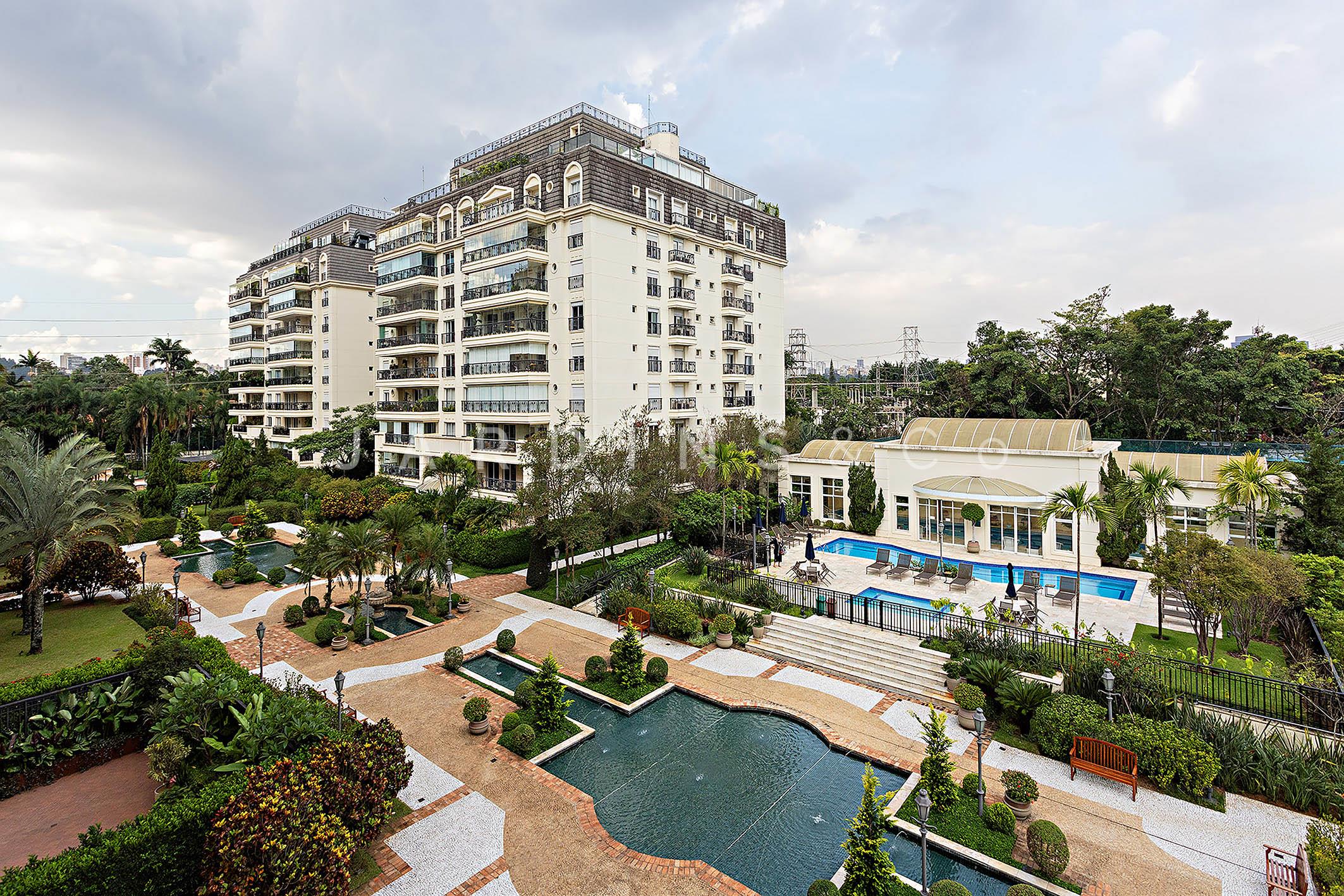 Apartamento no Alto de Pinheiros