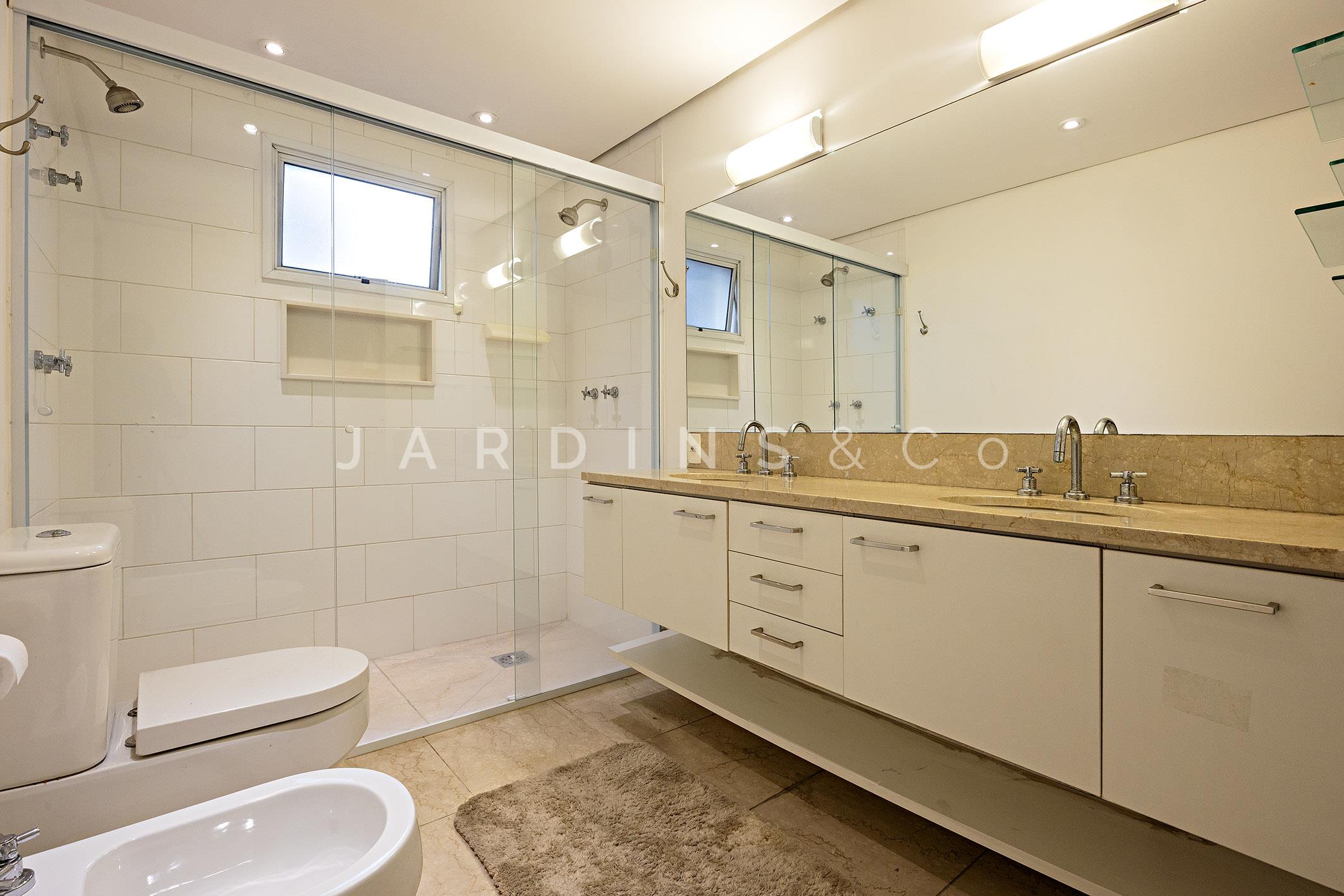 Apartamento no Alto de Pinheiros