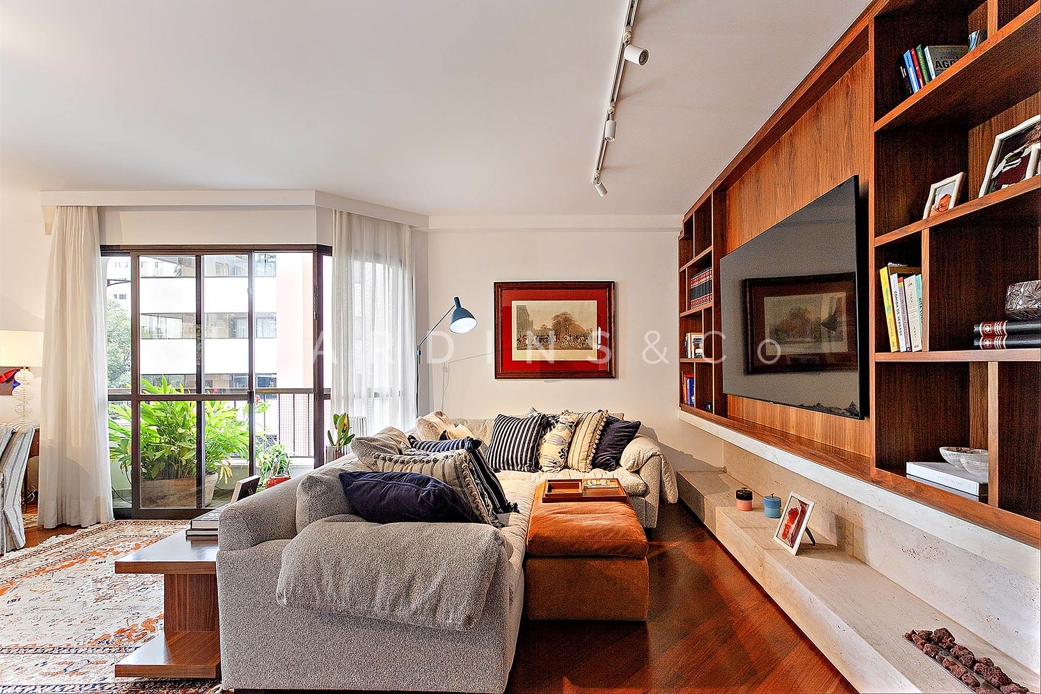 Apartamento no Campo Belo