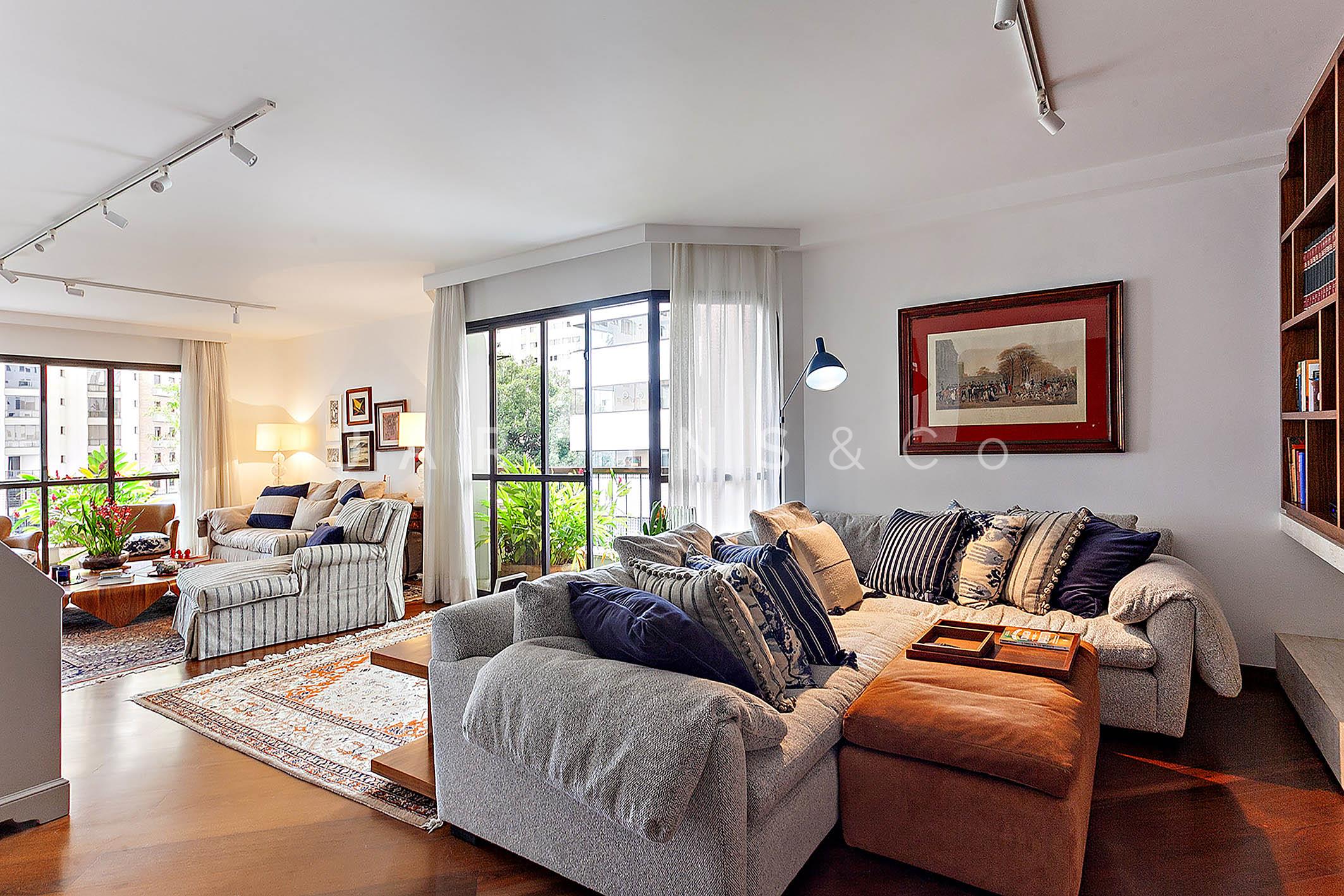 Apartamento no Campo Belo