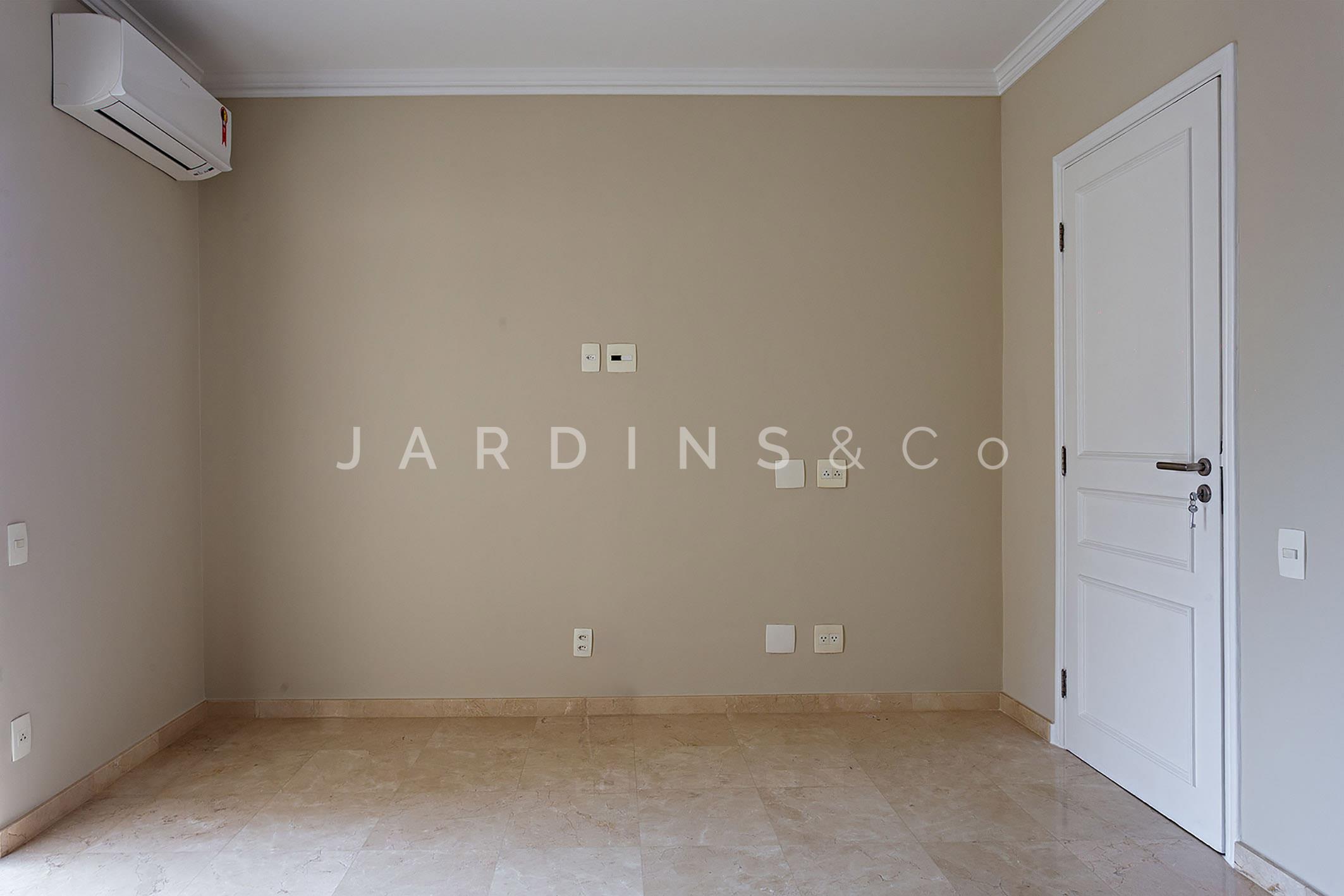 Apartamento no Moema
